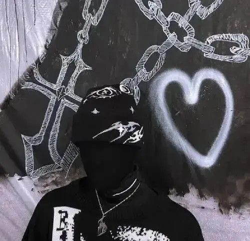 Japanese Brand Y2K Rare Art Beanie (black + white) Star Print Size ONE SIZE - 2 Thumbnail