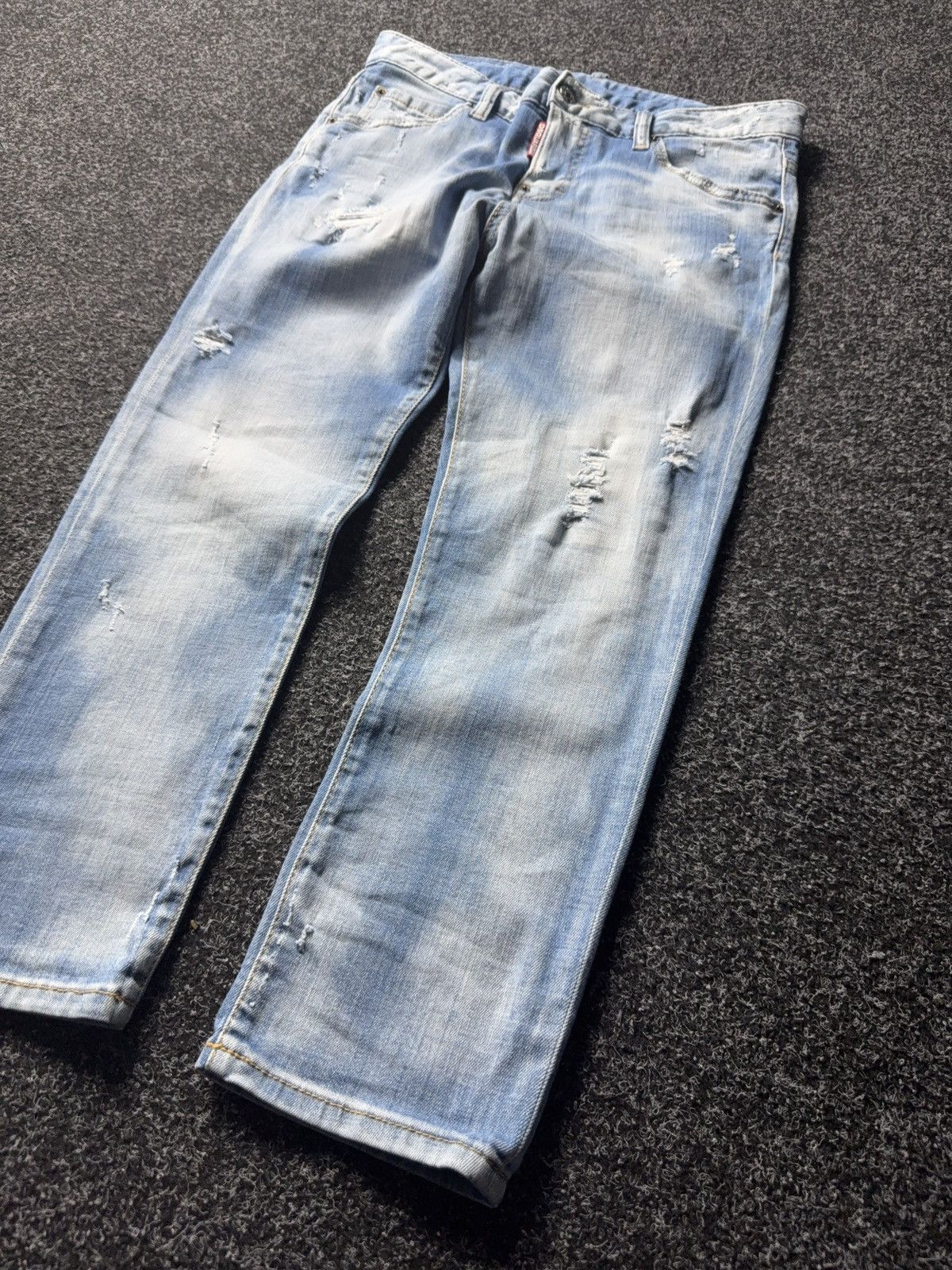 Dsquared2 Dsquared2 1964 Distressed Light Wash Jeans Size 30 Size US 30 / EU 46 - 3 Thumbnail