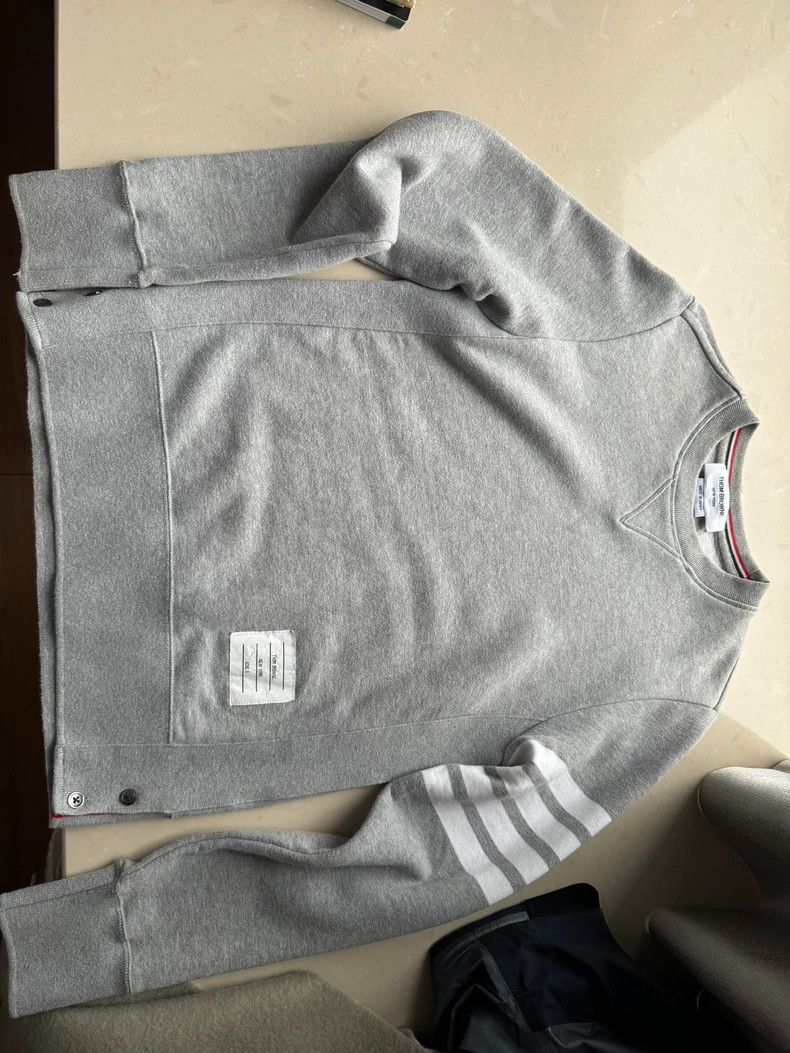 Thom Browne Thom browne Classic sweatshirt 2503-Nextarrow Size US XS / EU 42 / 0 - 1 Thumbnail