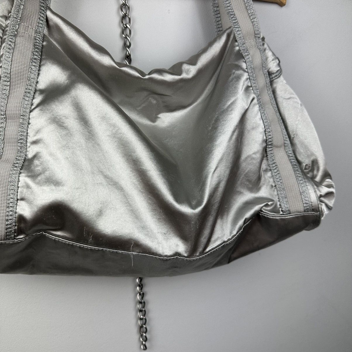 Nike Vintage Nike Silver Nylon Bag Size ONE SIZE - 17 Thumbnail
