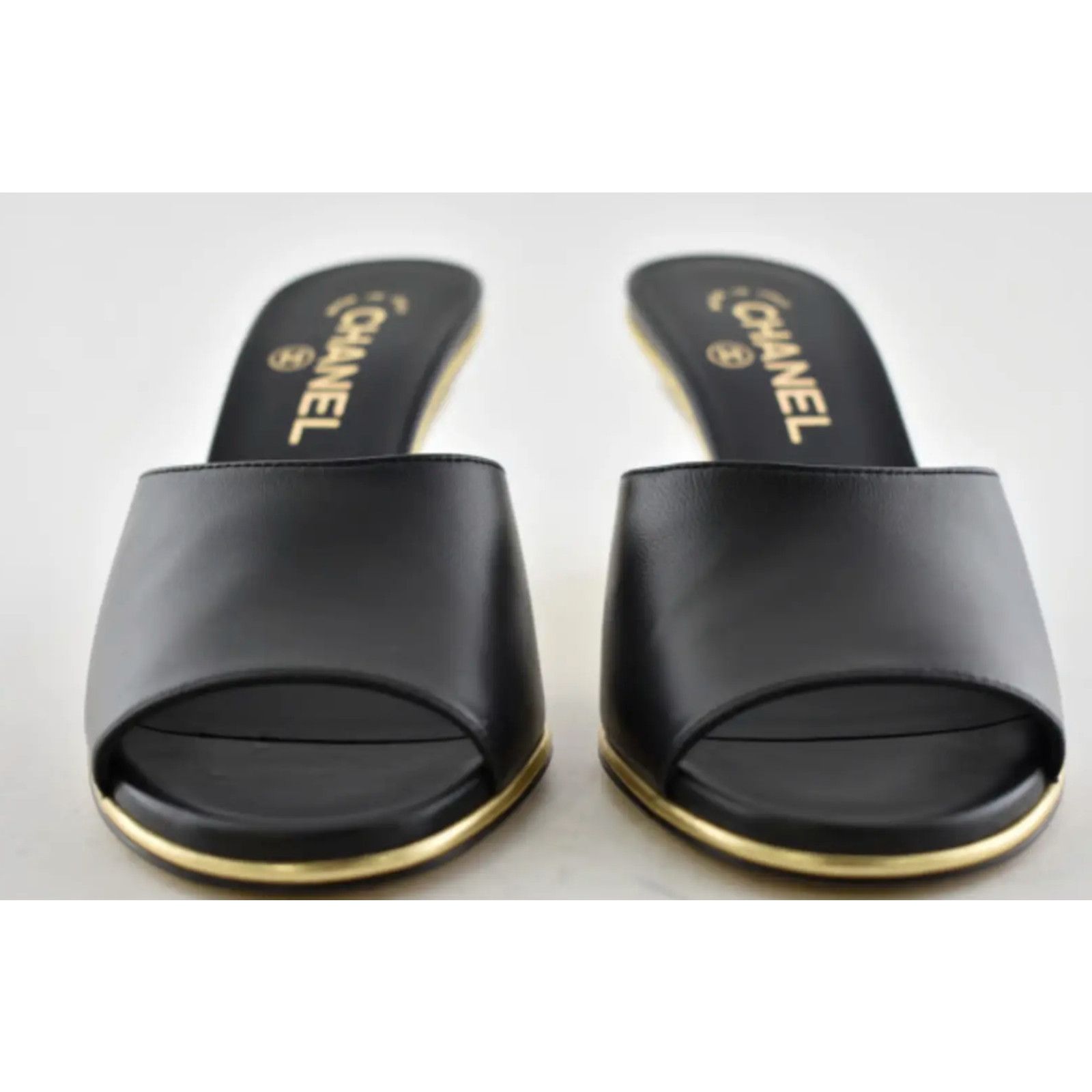 Chanel Chanel 20S Black Lambskin Clear Gold CC Mules Slide Size US 5.5 / IT 35.5 - 6 Thumbnail