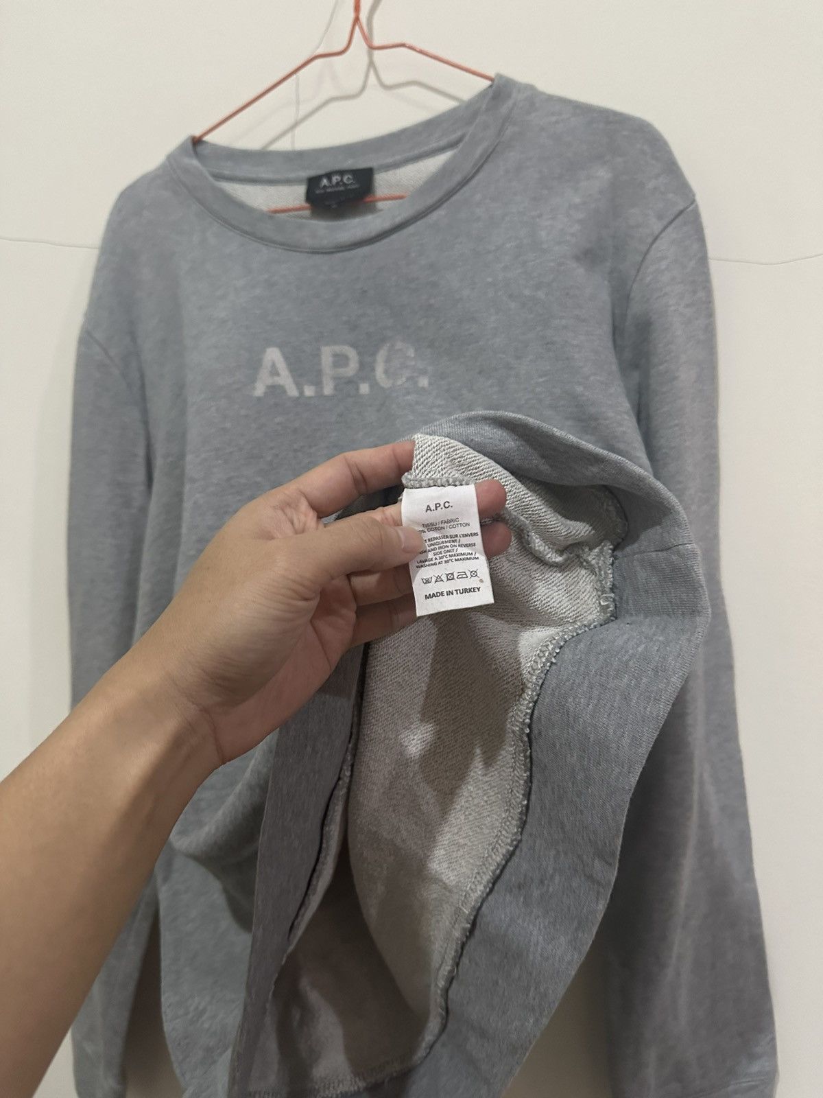 A.P.C. Apc crewneck sweater Size US XL / EU 56 / 4 - 6 Thumbnail