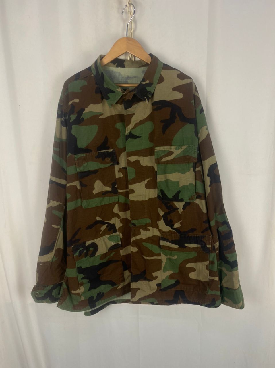 Vintage Vintage us army woodland button up jacket Size US XL / EU 56 / 4 - 8 Thumbnail