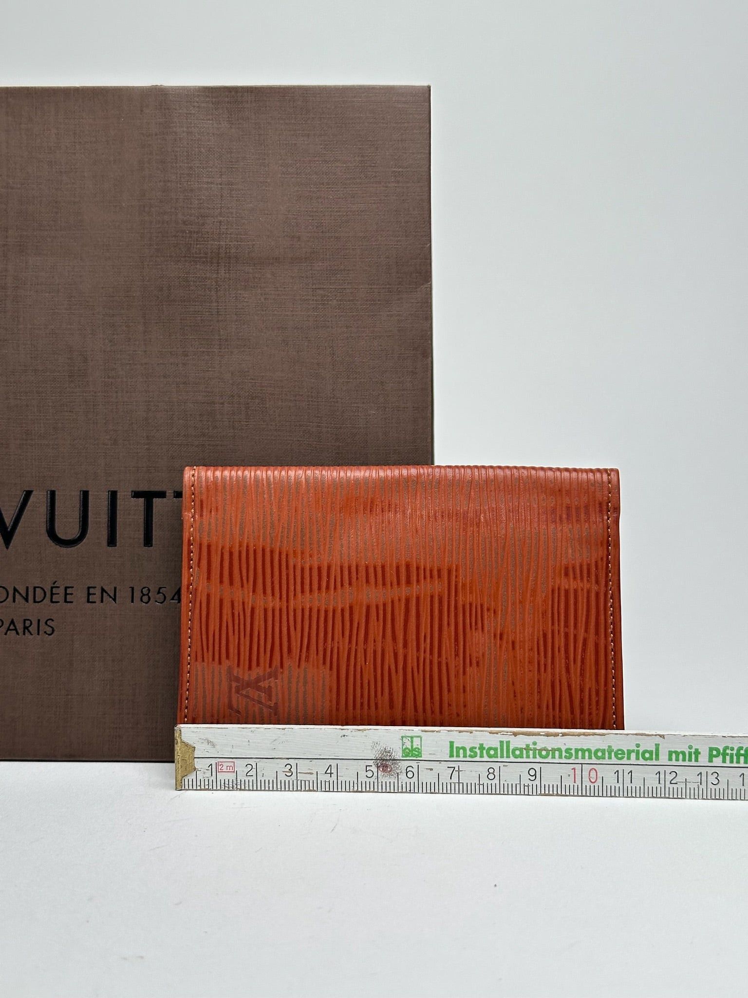 Louis Vuitton Vintage epi leather card holder orange Size ONE SIZE - 1 Thumbnail