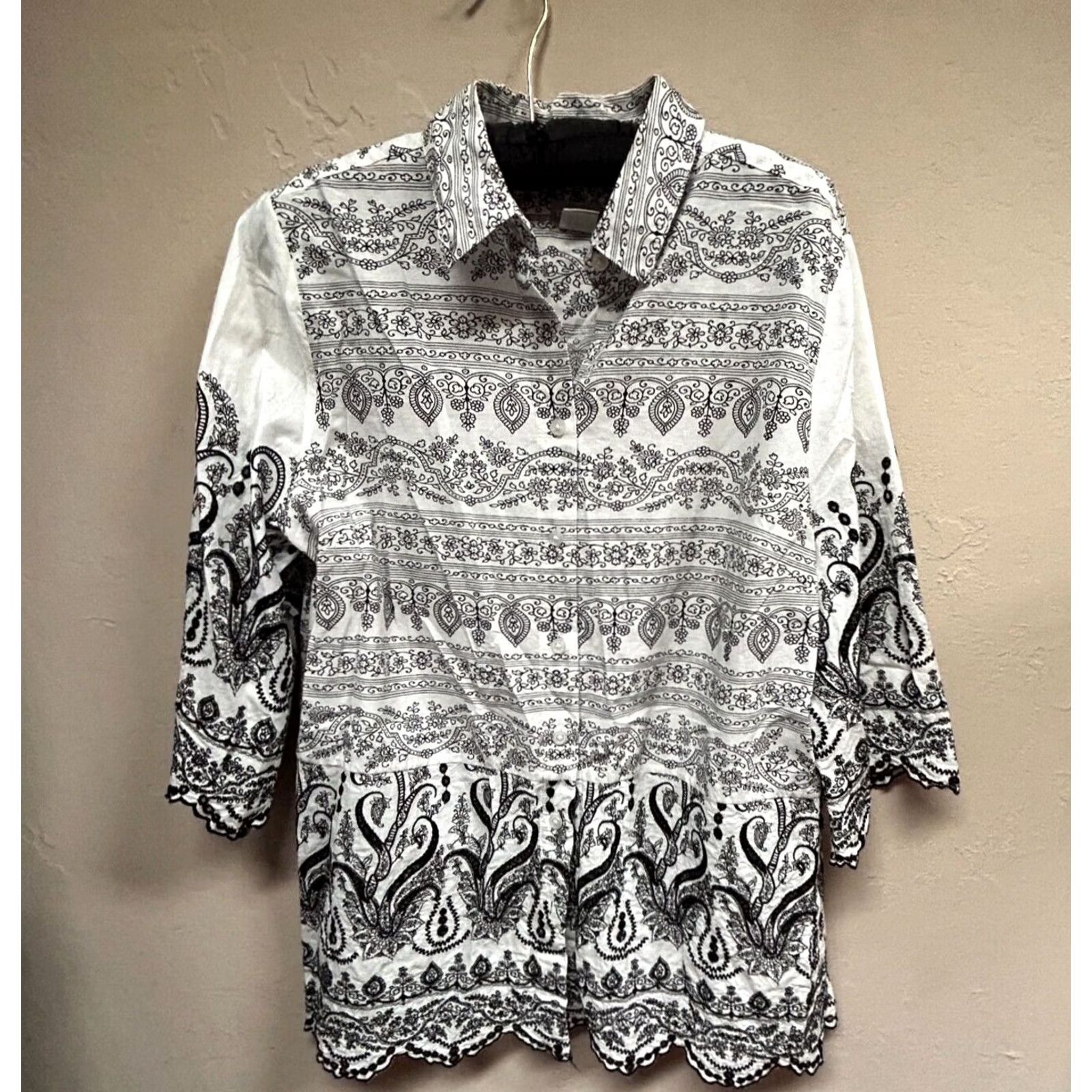 Vintage Chico's Womens White Black Paisley Eyelet Shirt 3/4 Sleeve Top Size 2P US 12/14P Size XS / US 0-2 / IT 36-38 - 2 Thumbnail