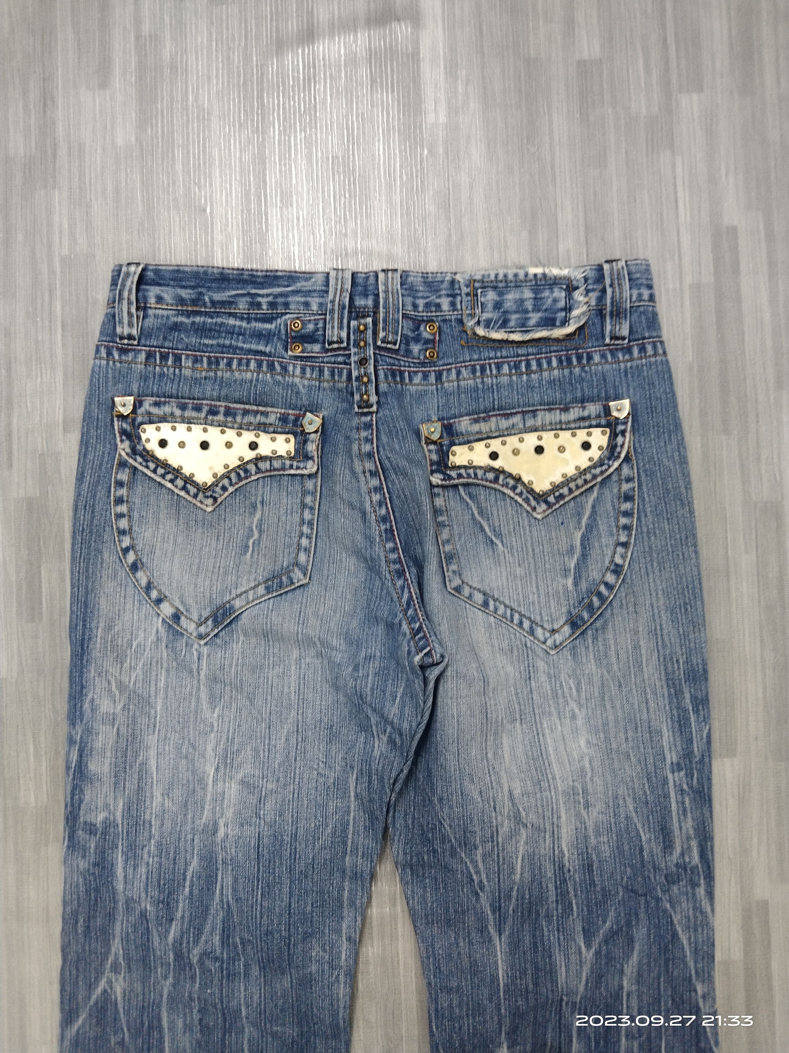 Japanese Brand DiSTRESSED WASHED BLUE LIMITED EDITION RAW B.S Size US 31 - 5 Thumbnail