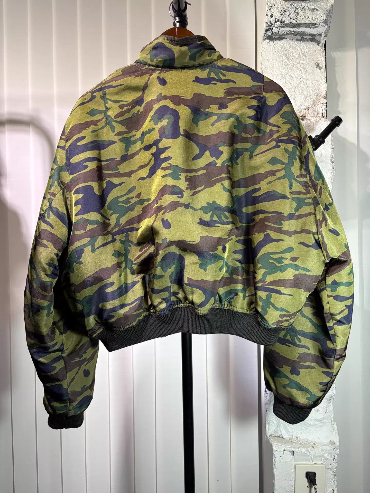 Jean Paul Gaultier JPG 80s Heart Camo Short Wide MA-1 Bomber Jacket Size US M / EU 48-50 / 2 - 2 Thumbnail