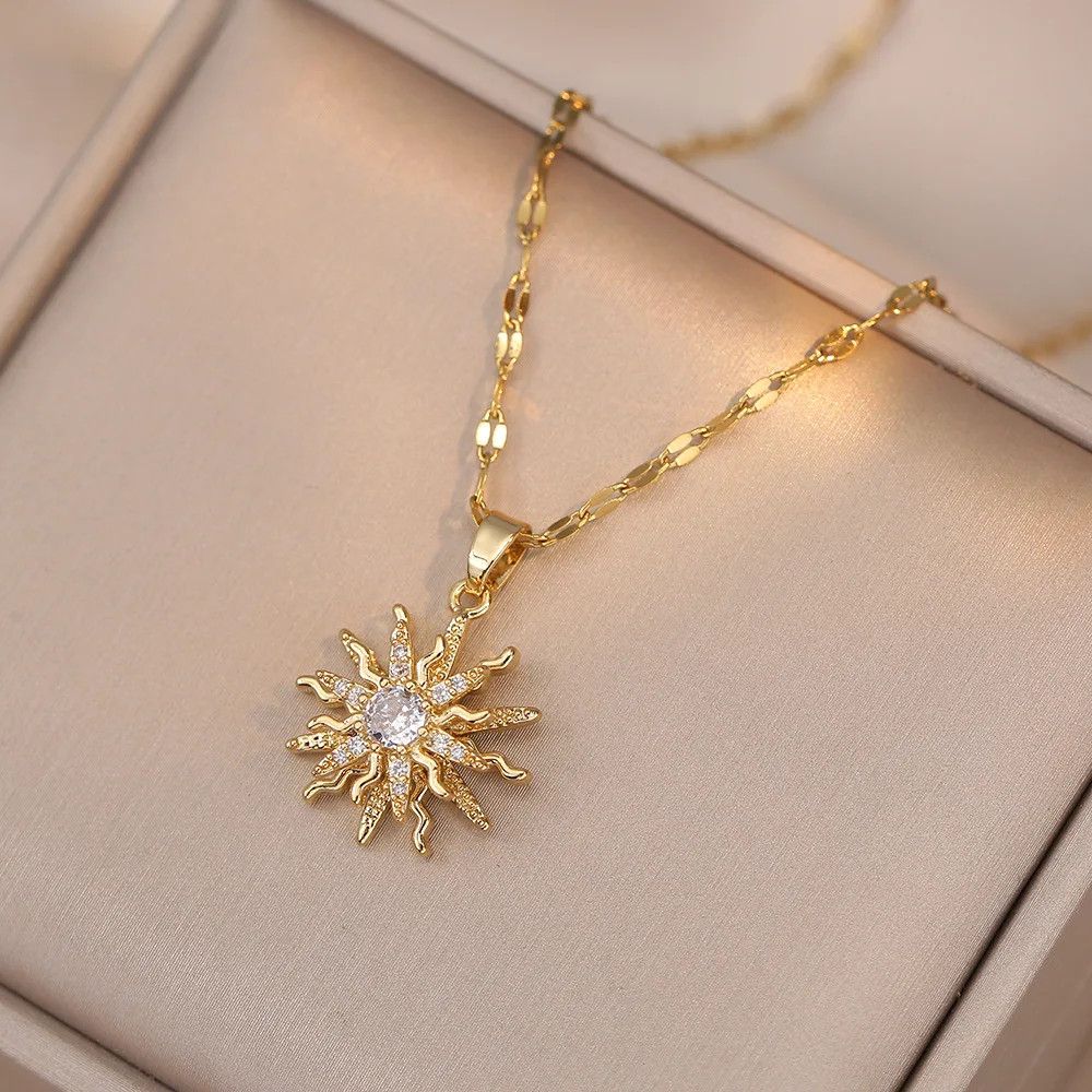 Other Rotating Flower Pendant Stainless Steel Chains Necklaces Size ONE SIZE - 3 Thumbnail