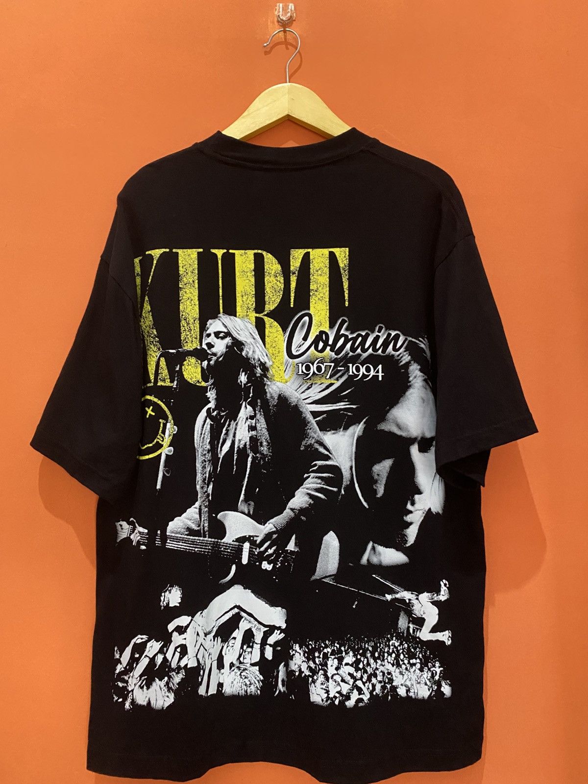Band Tees × Vintage 🔥RARE🔥 Nirvana Kurt Cobain boot tee Size US L / EU 52-54 / 3 - 2 Thumbnail