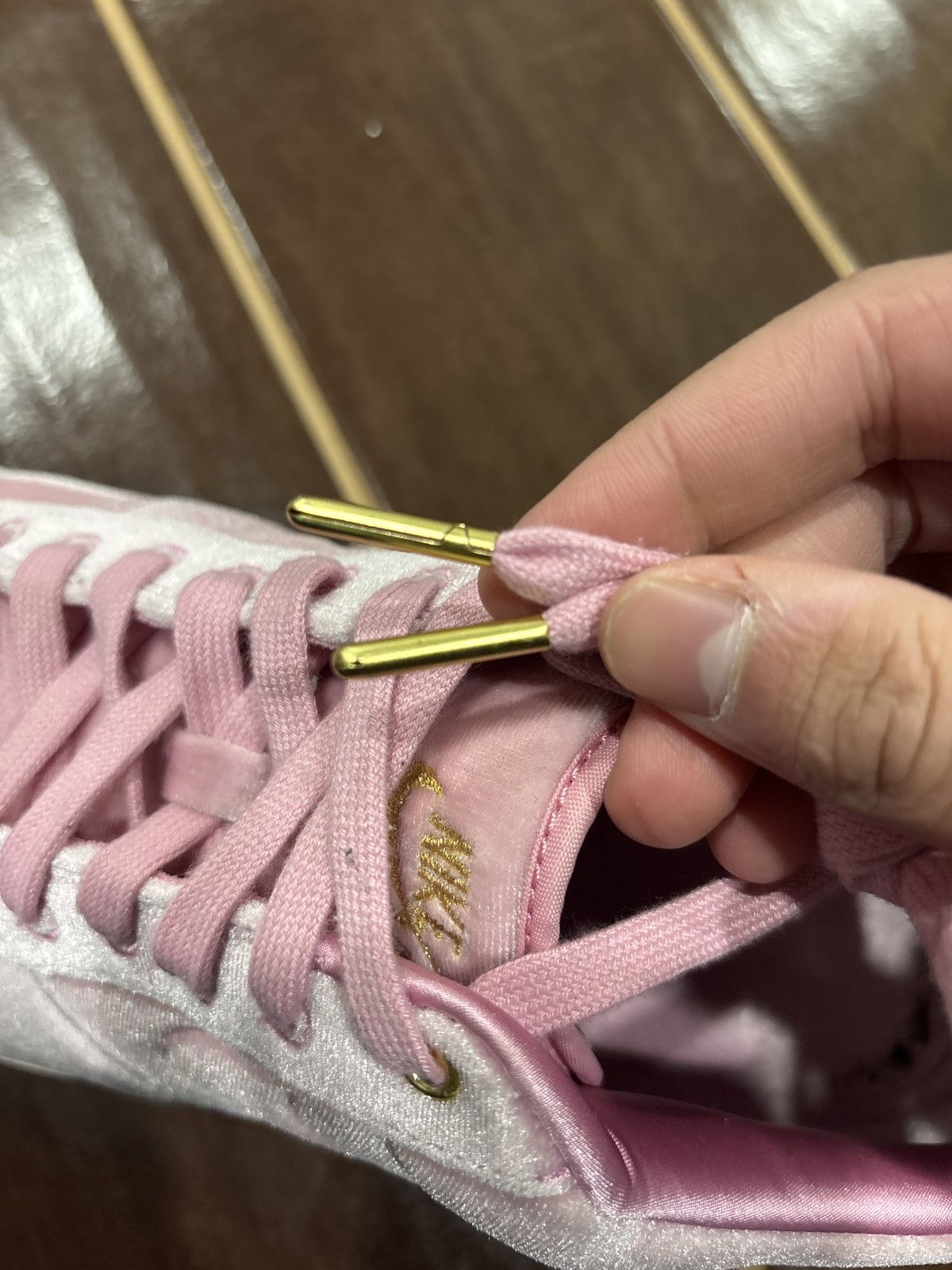 Nike LIGHT WEAR Air Force 1 Low Velour Pink Rise Size 10.5 Size US 10.5 / EU 43-44 - 7 Thumbnail