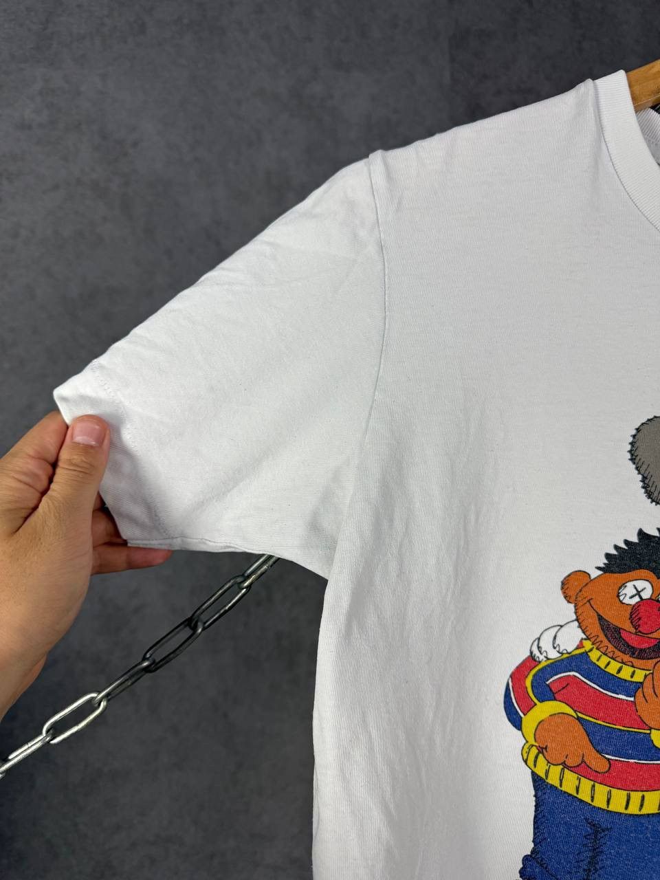 Kaws × Uniqlo Kaws x Uniqlo cult tee Size US XS / EU 42 / 0 - 9 Thumbnail
