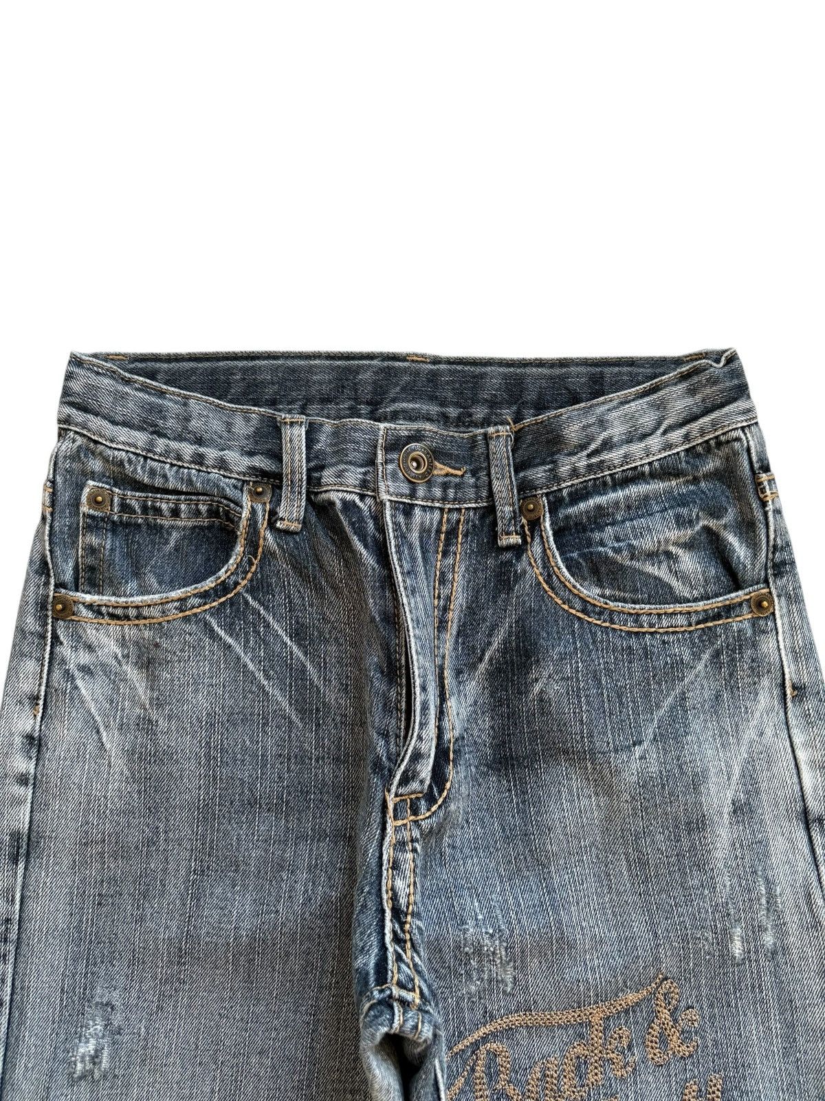 Japanese Brand Vintage Japanese Brand Faded Wash Distressed Rip Loose Jean Size US 27 - 4 Thumbnail