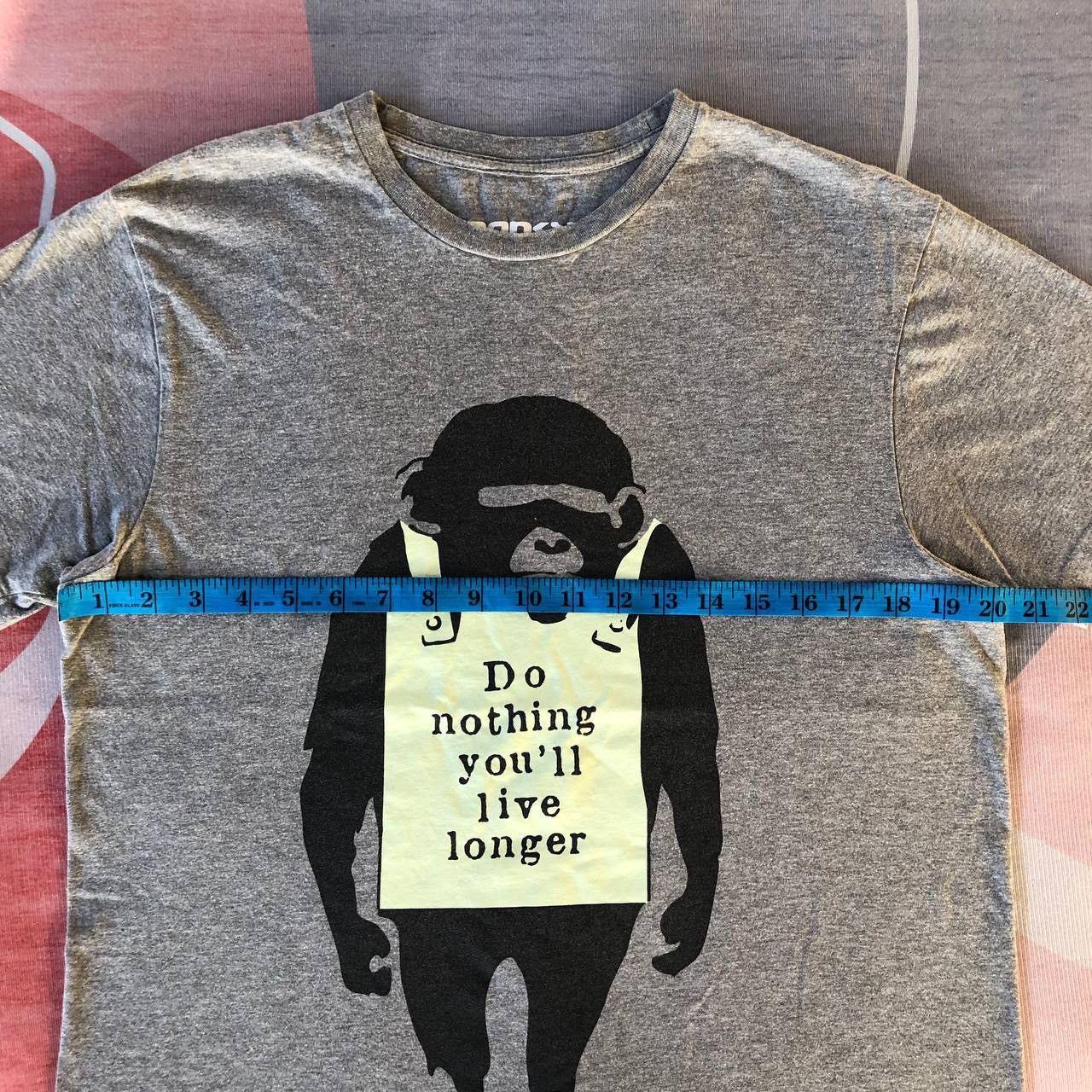 Other Rare Banksy ‘ The GIFT’ Art Tees Size US M / EU 48-50 / 2 - 5 Thumbnail