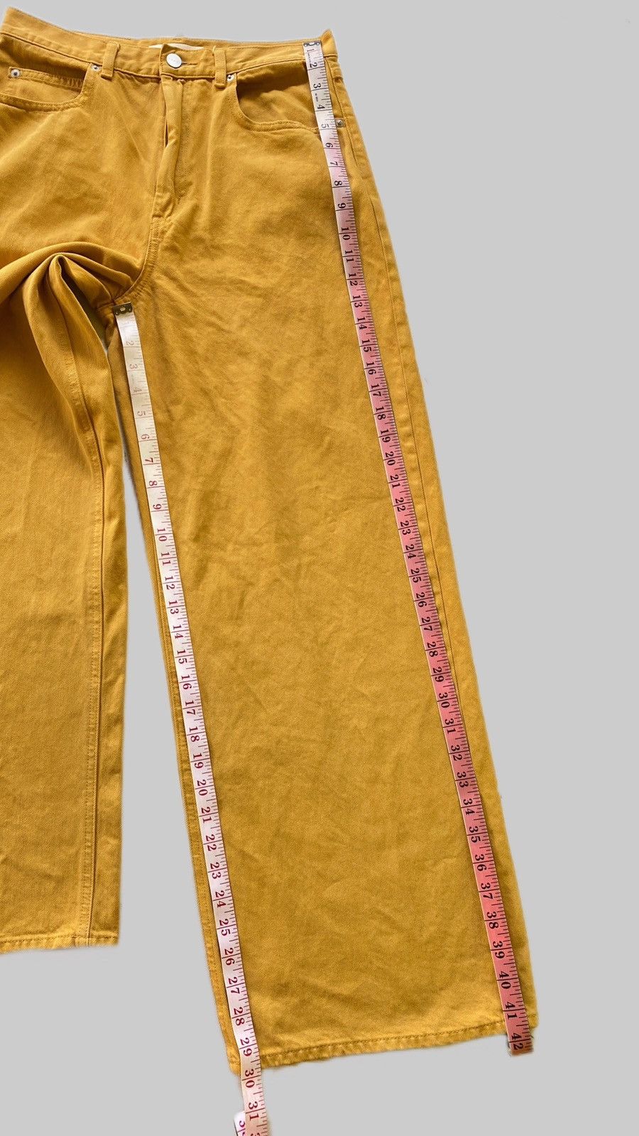 Marni × Uniqlo Marni x Uniqlo Mustard Oversized-Buggy Jeans Size 30" / US 8 / IT 44 - 8 Thumbnail