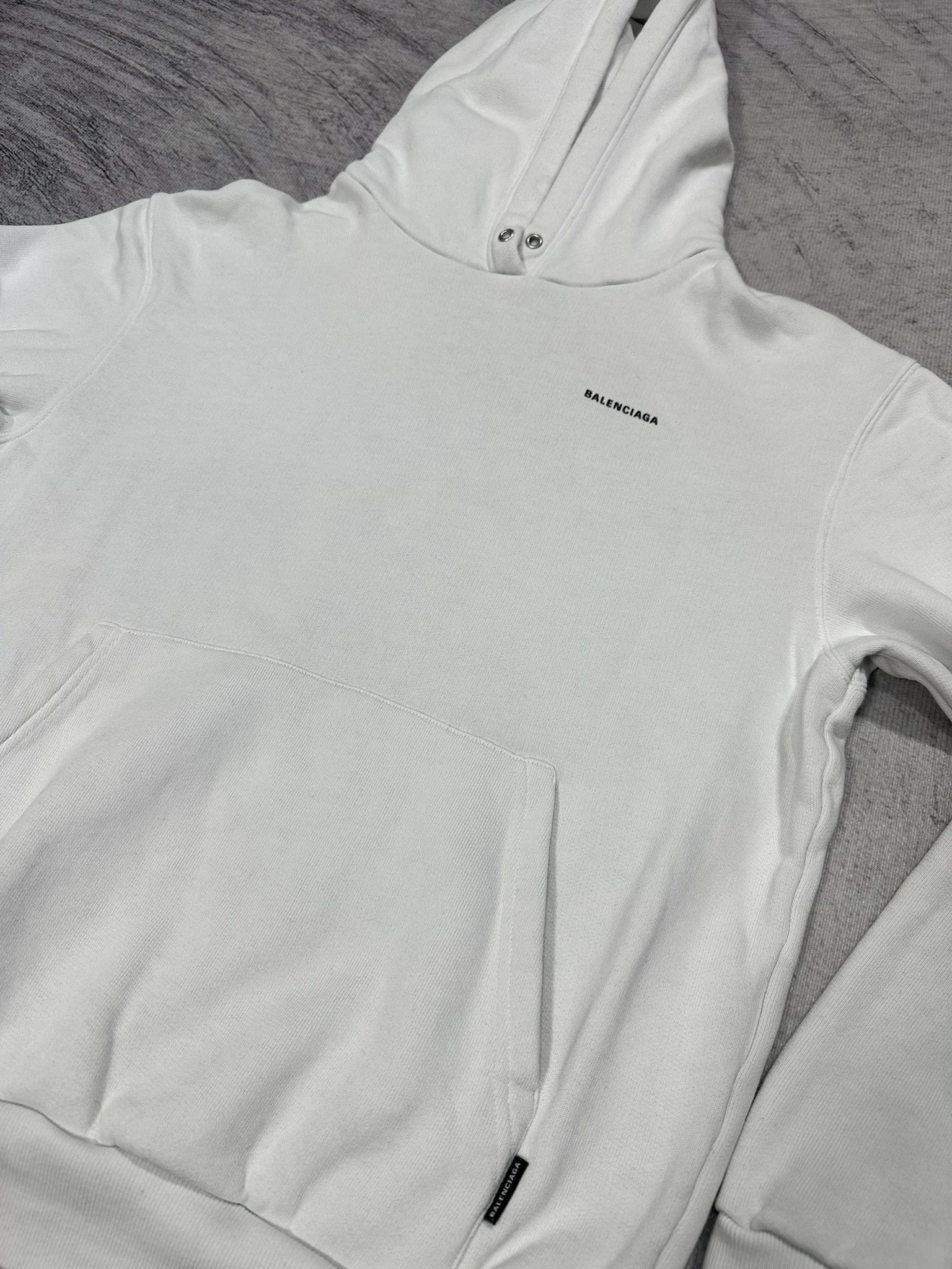 Balenciaga Balenciaga Sweatshirt Track Back Logo White Hoodie size S Size US M / EU 48-50 / 2 - 3 Thumbnail
