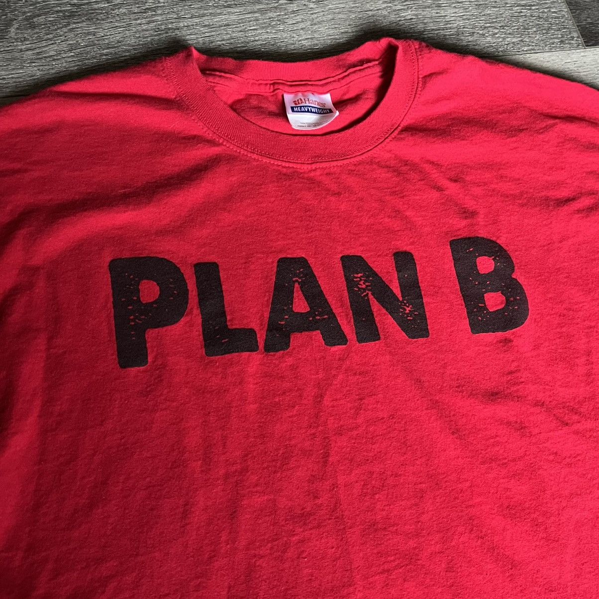 Vintage Vintage 2000s Plan B Abortion Medicine Parody Humor Logo Tee Size US XXL / EU 58 / 5 - 2 Thumbnail
