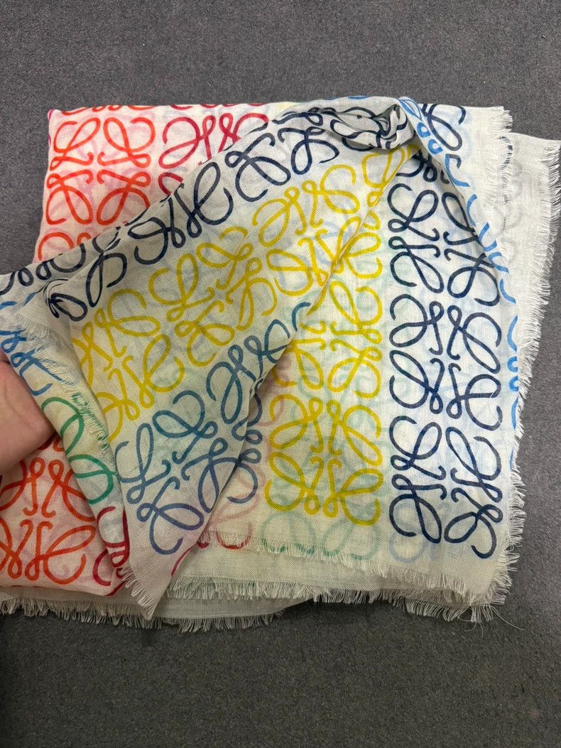 Loewe LOEWE Colorful full logo scarf Size ONE SIZE - 2 Thumbnail