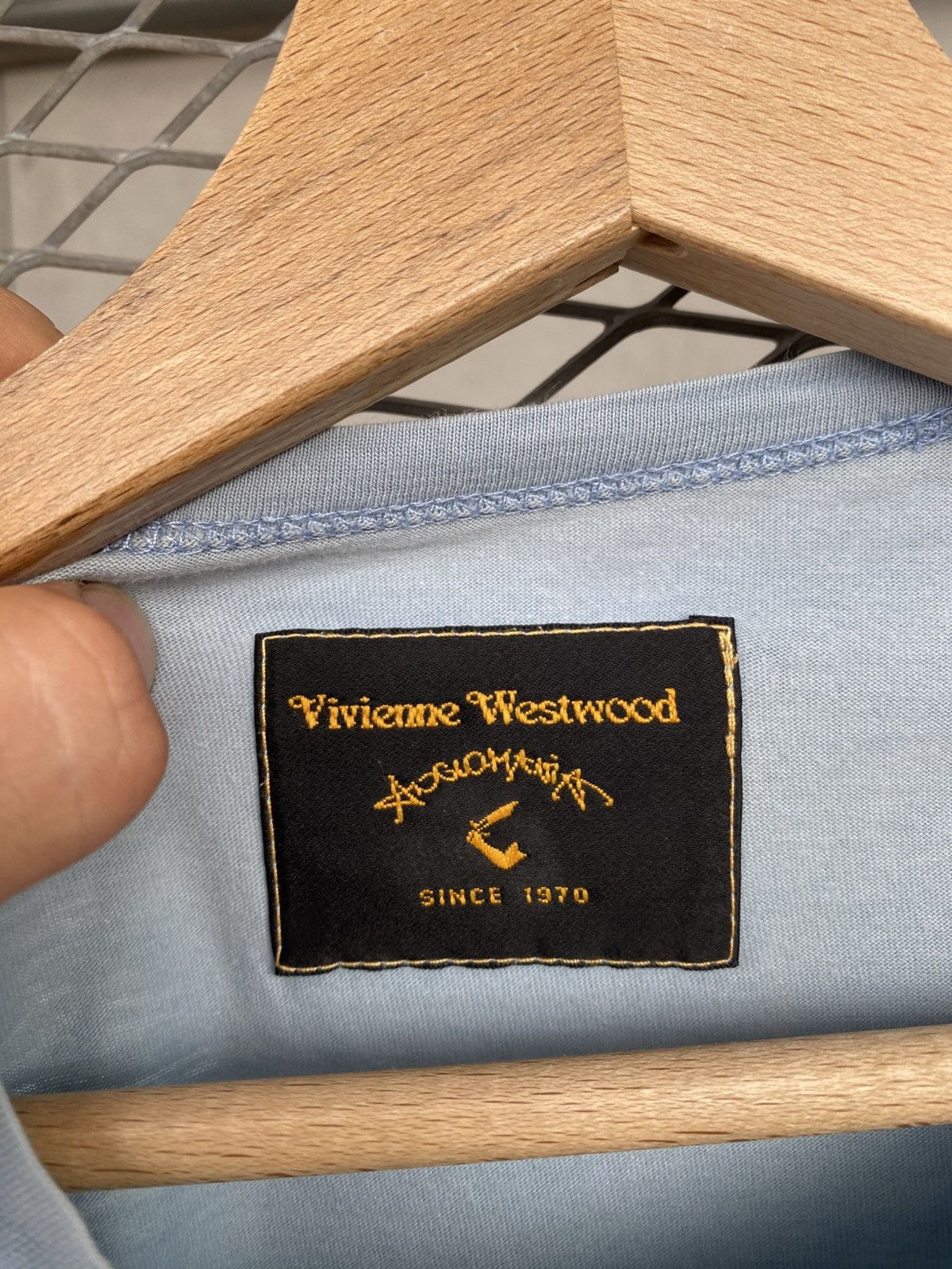 Vivienne Westwood Vivienne Westwood Logo T-Shirt Size US L / EU 52-54 / 3 - 2 Thumbnail