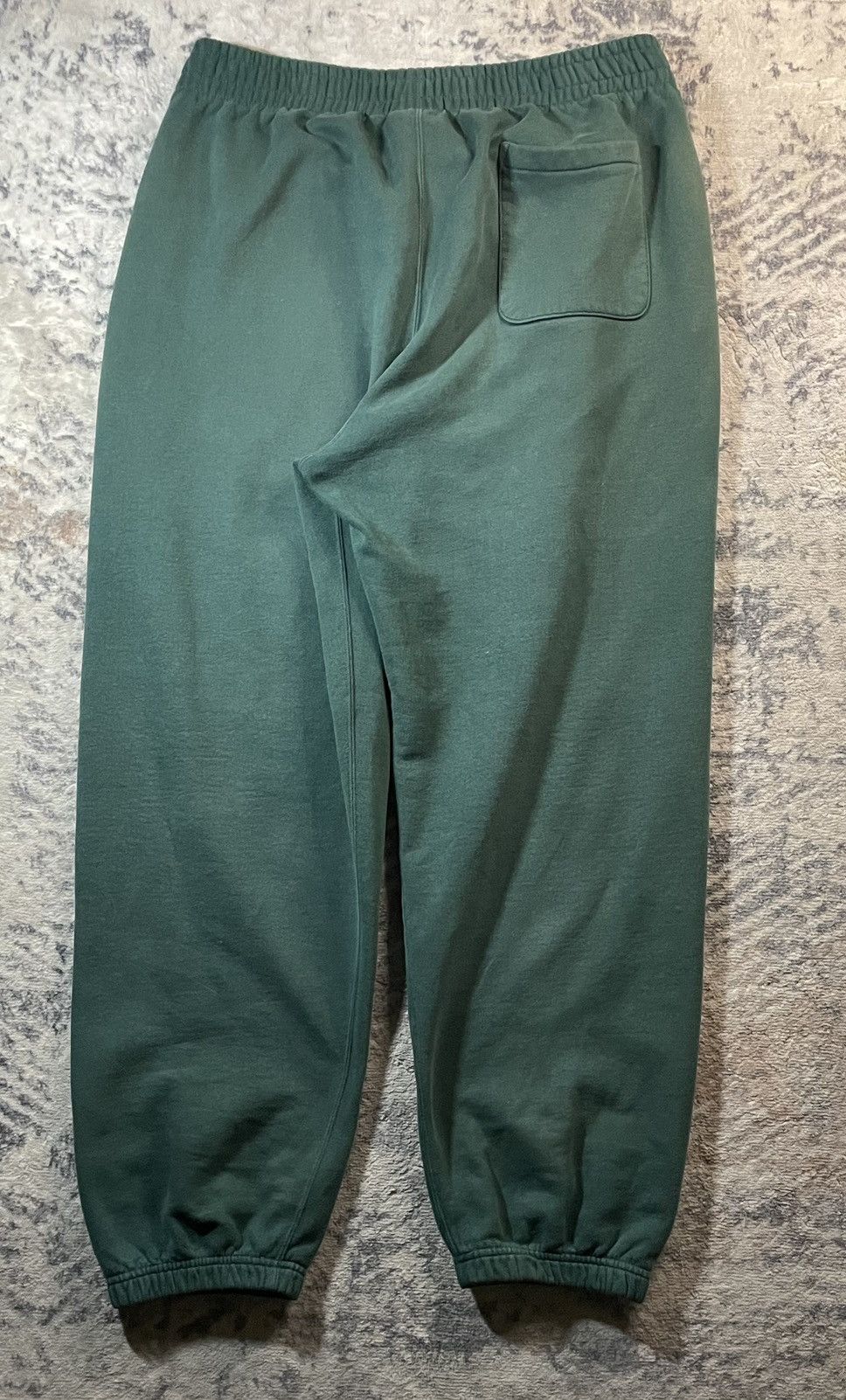 Supreme Supreme Satin Appliqué Sweatpants Size US 34 / EU 50 - 2 Thumbnail