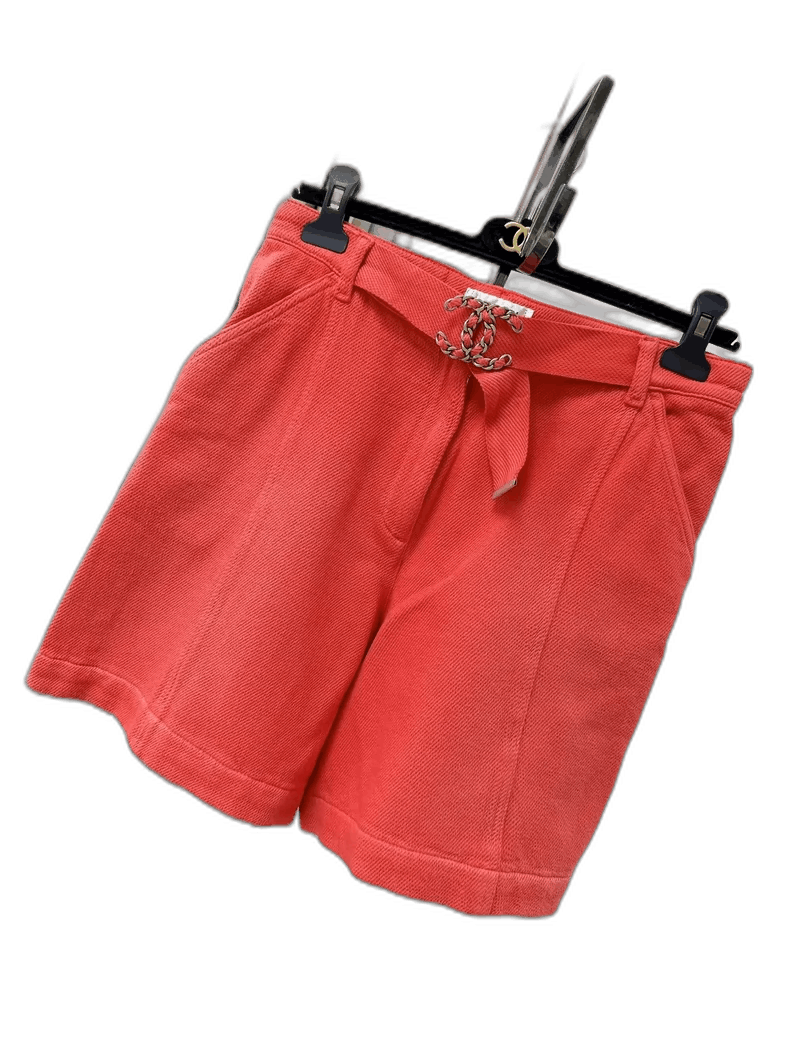 Chanel Chanel Vintage Watermelon Red Denim Shorts Size 36" / US 14 / IT 50 - 1 Thumbnail