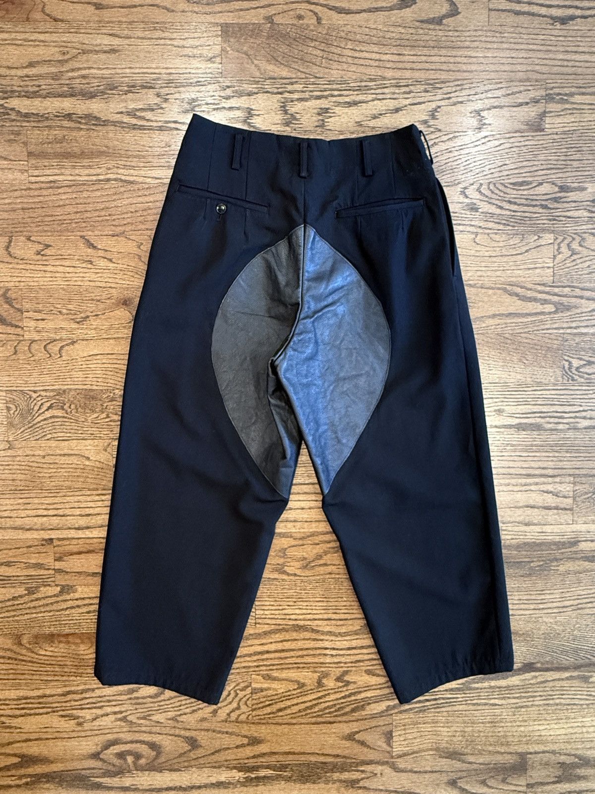 Yohji Yamamoto Yohji Yamamoto Pour Homme AW96 Leather Paneled Trousers Size US 32 / EU 48 - 8 Thumbnail
