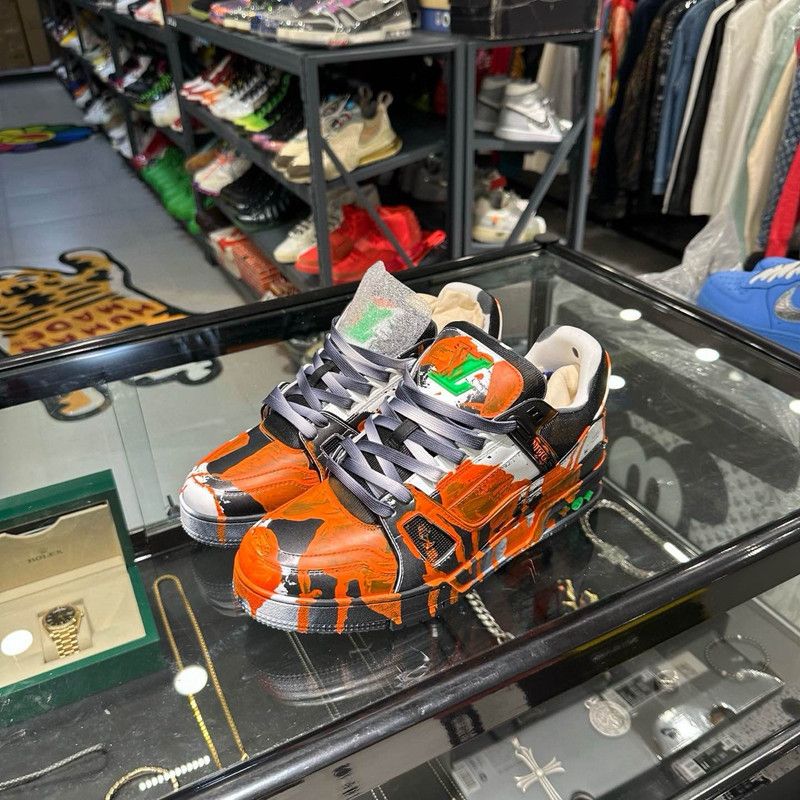 Louis Vuitton Louis Vuitton Trainer Art Orange Graffiti Sneakers 0079 Size US 8 / EU 41 - 1 Thumbnail