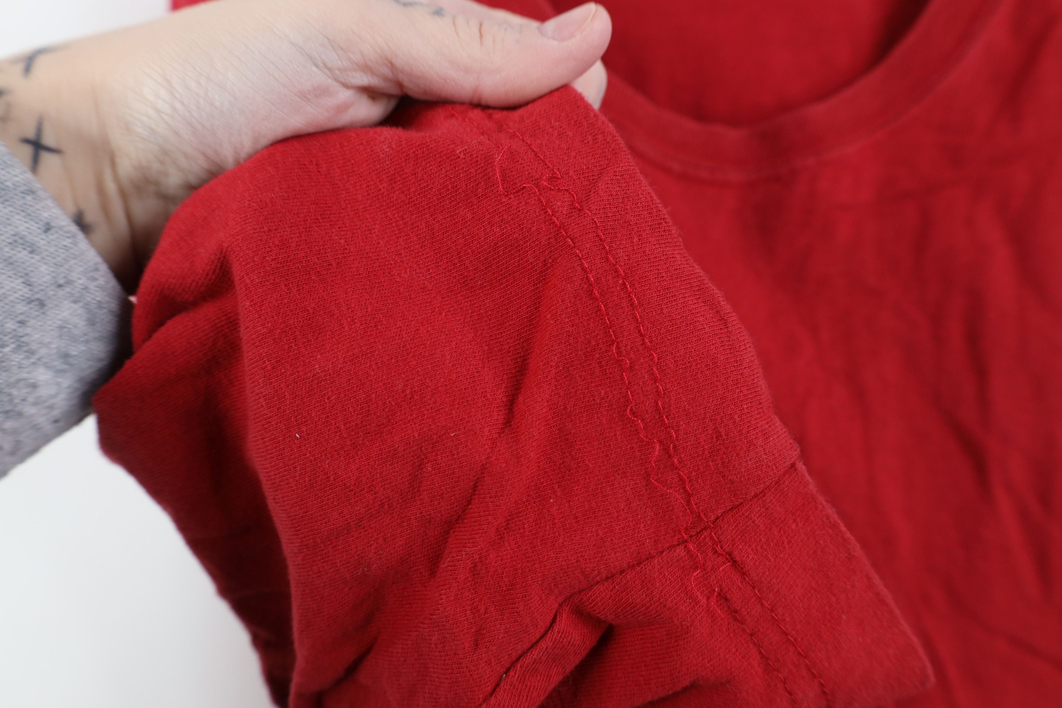 Eddie Bauer Vintage 90s Eddie Bauer Baggy Fit Cotton T-Shirt Red USA Size US XL / EU 56 / 4 - 8 Thumbnail