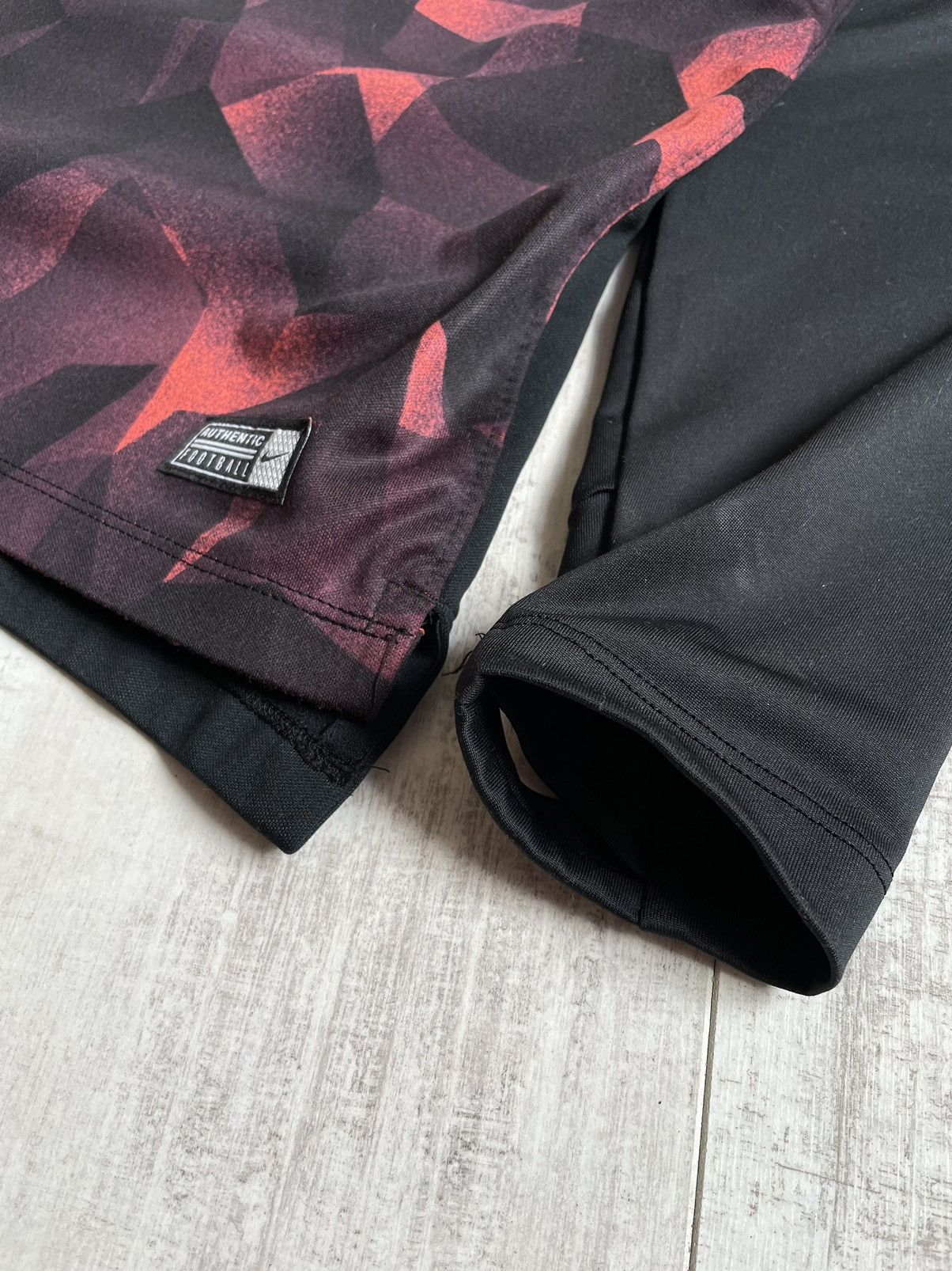 Nike Nike FC Barcelona 2017/2018 Long Sleeve Jersey Training Size US M / EU 48-50 / 2 - 8 Thumbnail