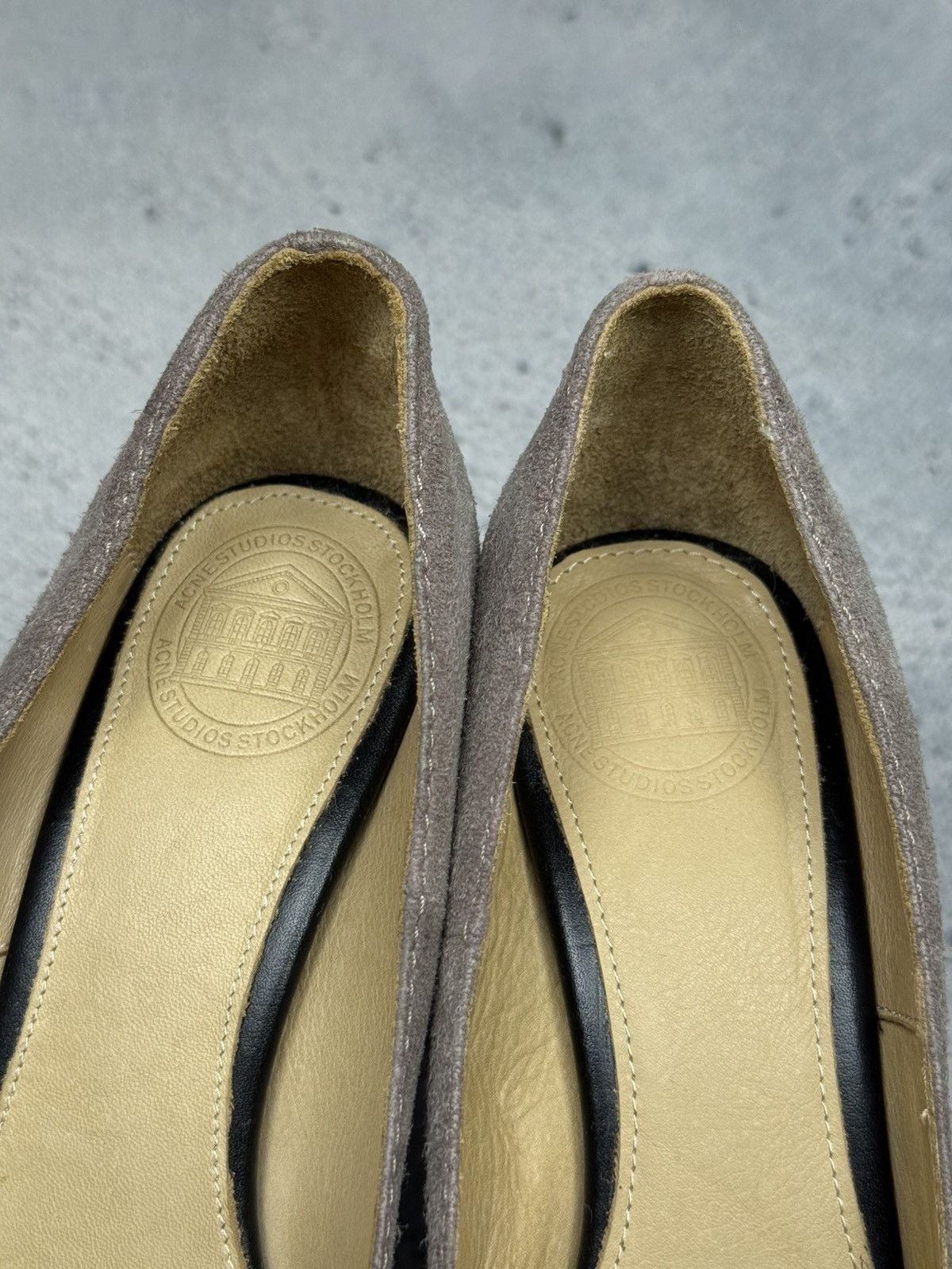 Acne Studios Vintage Acne Studios Taupe Suede Chunky Block Heel Pumps Lux Size US 7 / IT 37 - 13 Thumbnail