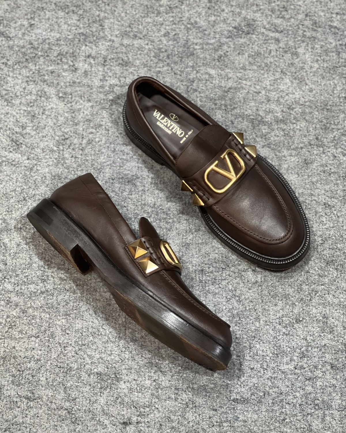 Valentino VALENTINO STUD SIGN BROWN LOAFER Size US 9 / EU 42 - 2 Thumbnail