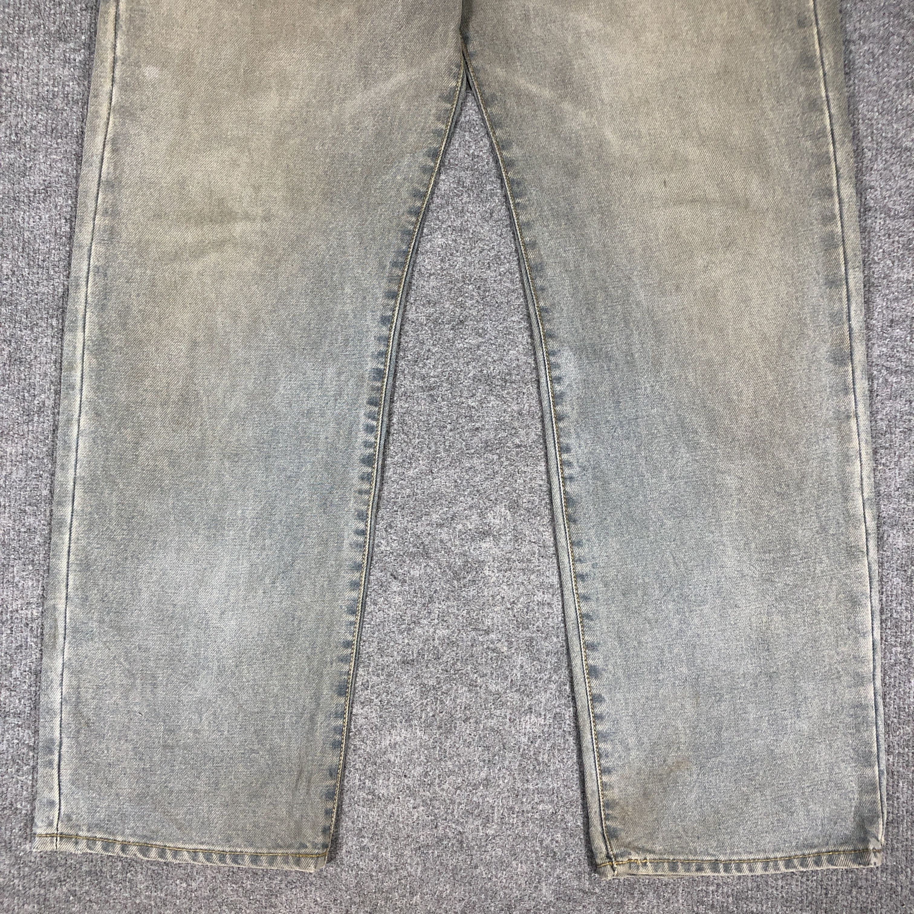 Japanese Brand × Uniqlo Uniqlo Jeans Dirty L1239 Size US 33 - 3 Thumbnail