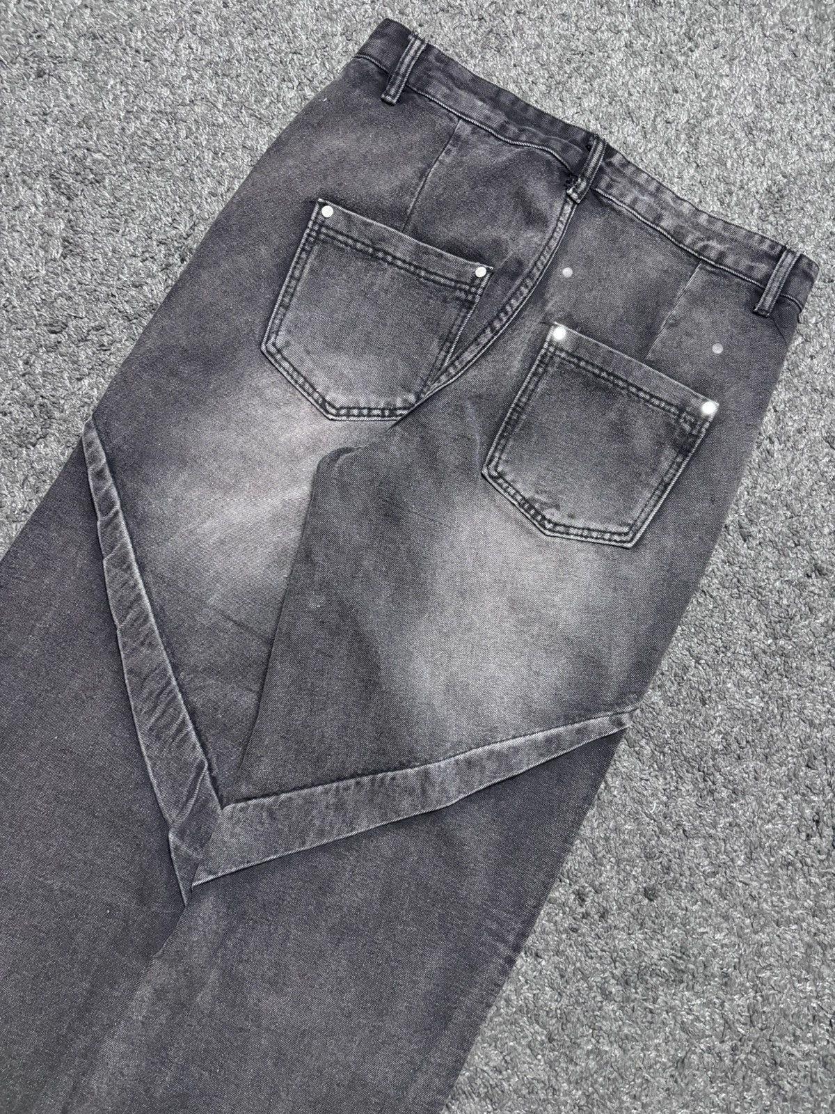 Jean × Vintage Vintage abstract art brutalist rare gray baggy jeans denim Size US 33 - 14 Thumbnail