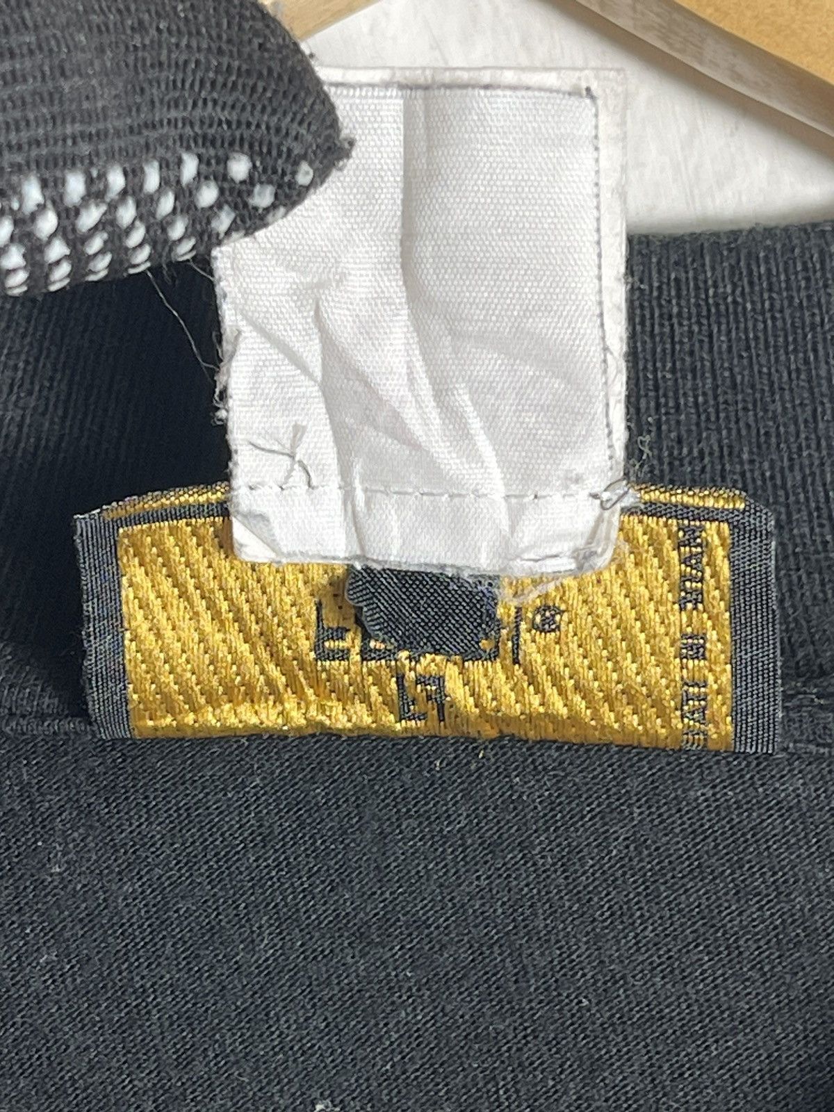 Fendi × Vintage Vintaga Fendi Big Logo long sleeve shirt Size US M / EU 48-50 / 2 - 9 Thumbnail