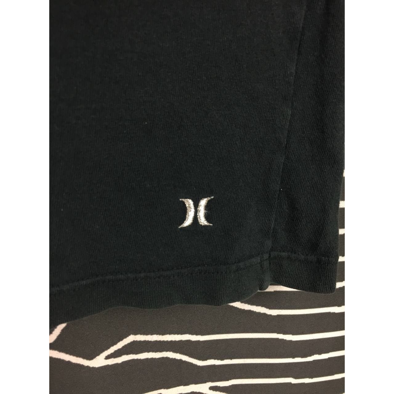 Hurley × Vintage Hurley Made In Japan Limited Edition Half Sleeve Tee Size US M / EU 48-50 / 2 - 8 Thumbnail