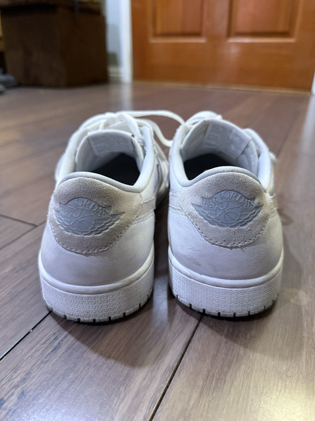 Jordan Brand × Nike Jordan 1 Low Neutral Grey Size US 11.5 / EU 44-45 - 4 Thumbnail