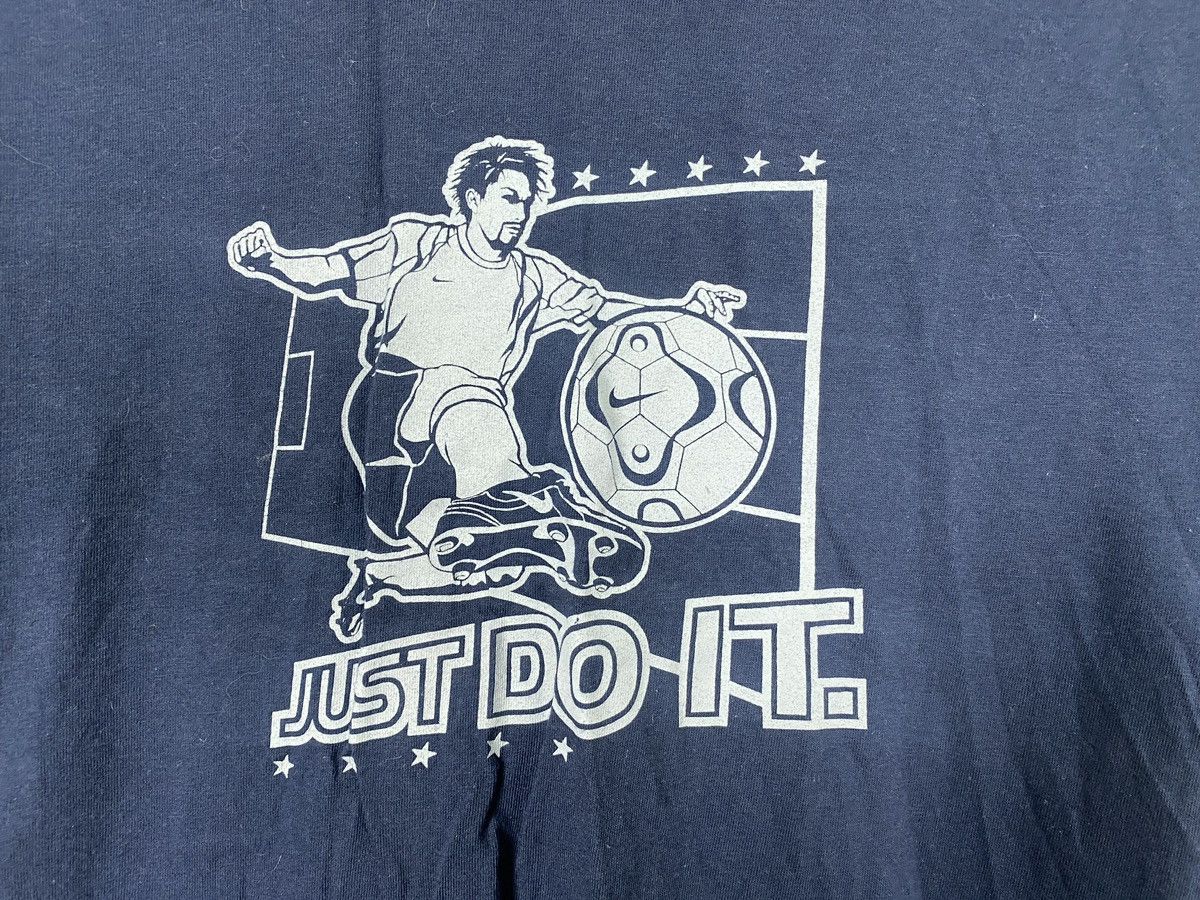 Vintage Men’s Nike Just Do It T-Shirt Vintage Football Size Medium Size US M / EU 48-50 / 2 - 4 Thumbnail