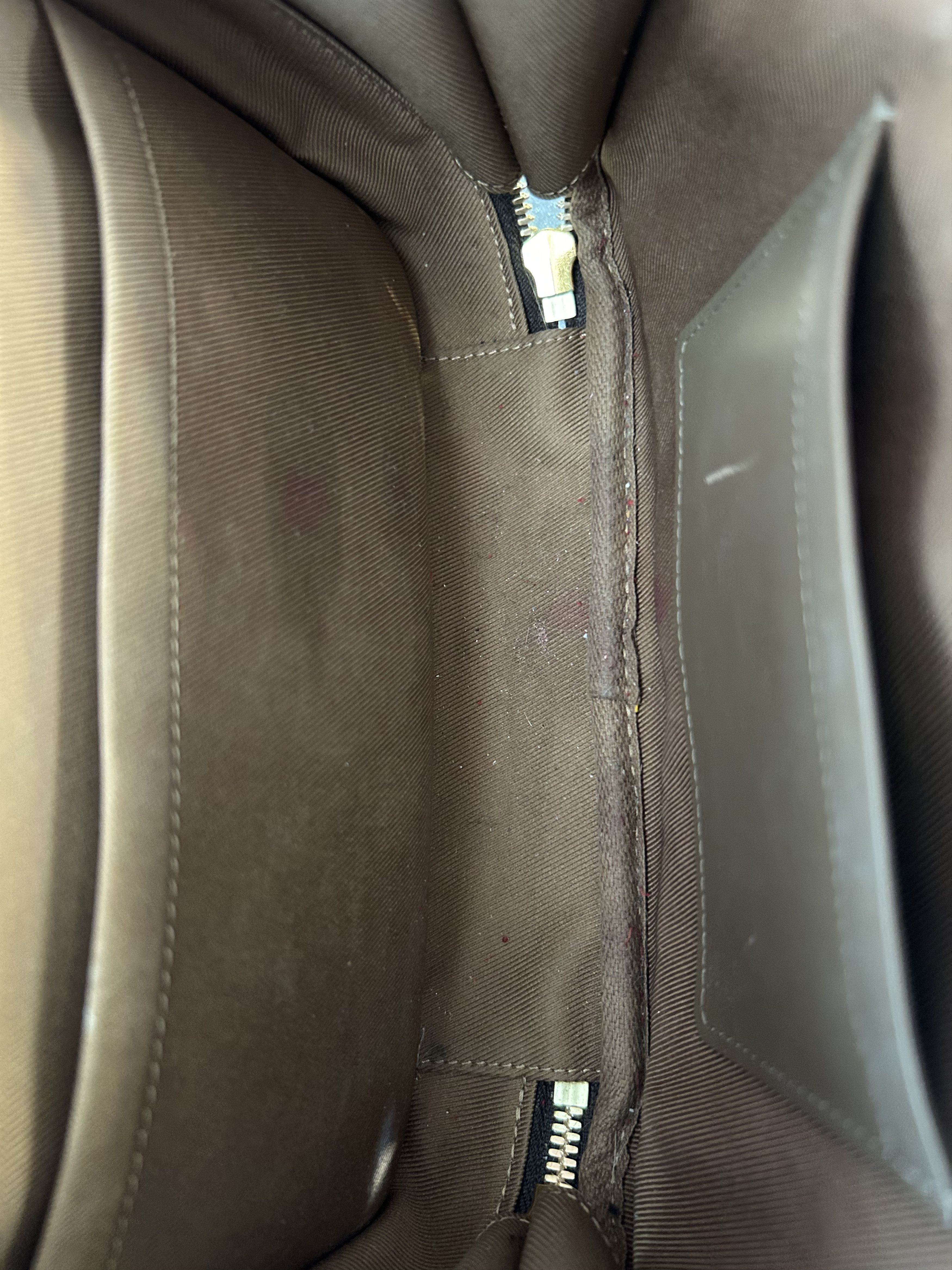 Louis Vuitton Louis Vuitton Brown Monogram Utility Cross Body Bag Size ONE SIZE - 3 Thumbnail