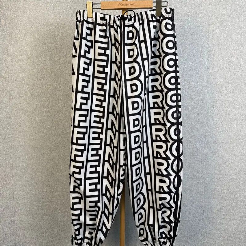 Fendi Fendi Floral Print Polyester Casual Pants 0089 Size 30" / US 8 / IT 44 - 1 Thumbnail