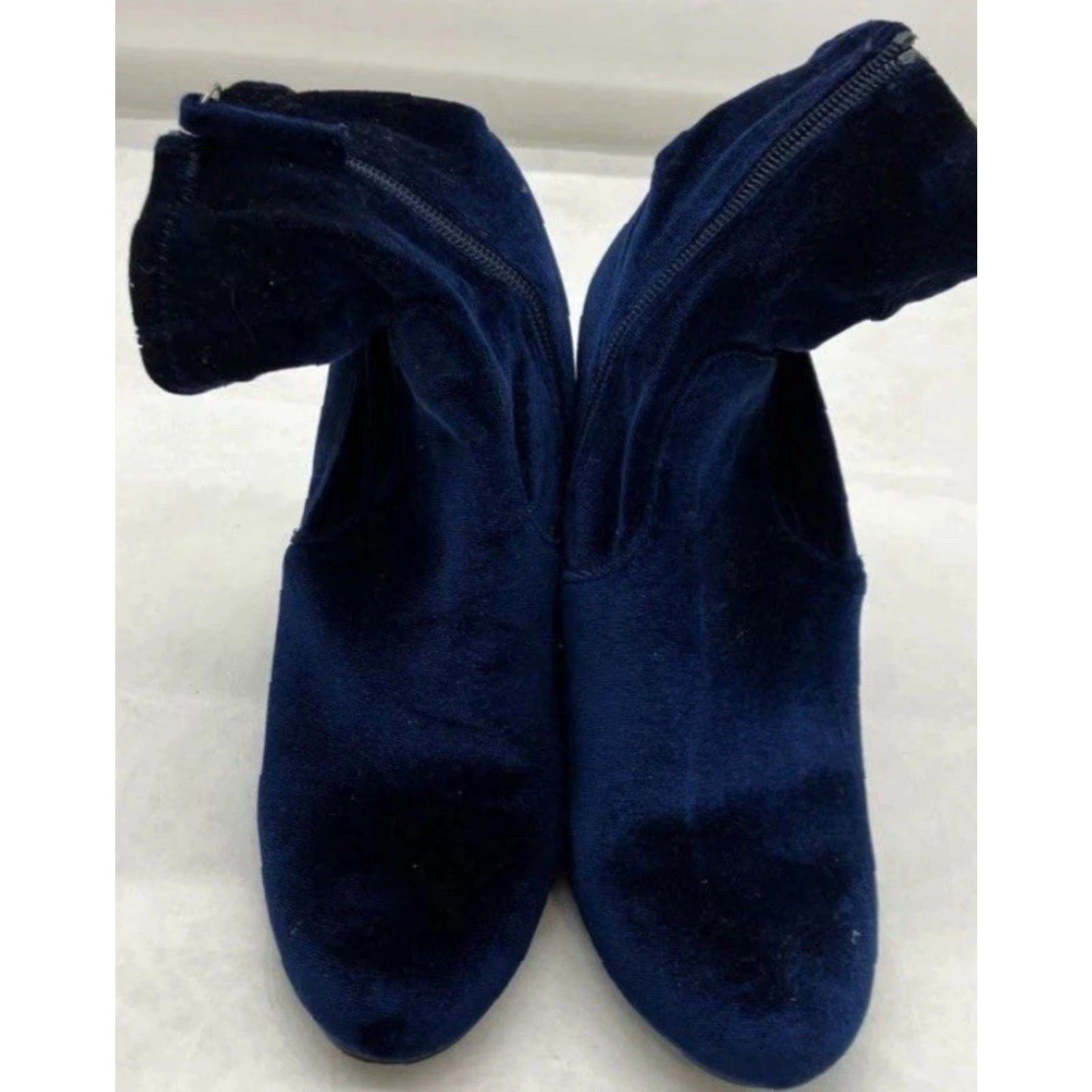 Steve Madden **Women’s Steve Madden Designer Brisk Blue Block Heel Boots Size 7M** User: Women’s Steve Madden Designer Brisk Blue Block Heel Boots Size 7M Size US 7 / IT 37 - 2 Thumbnail