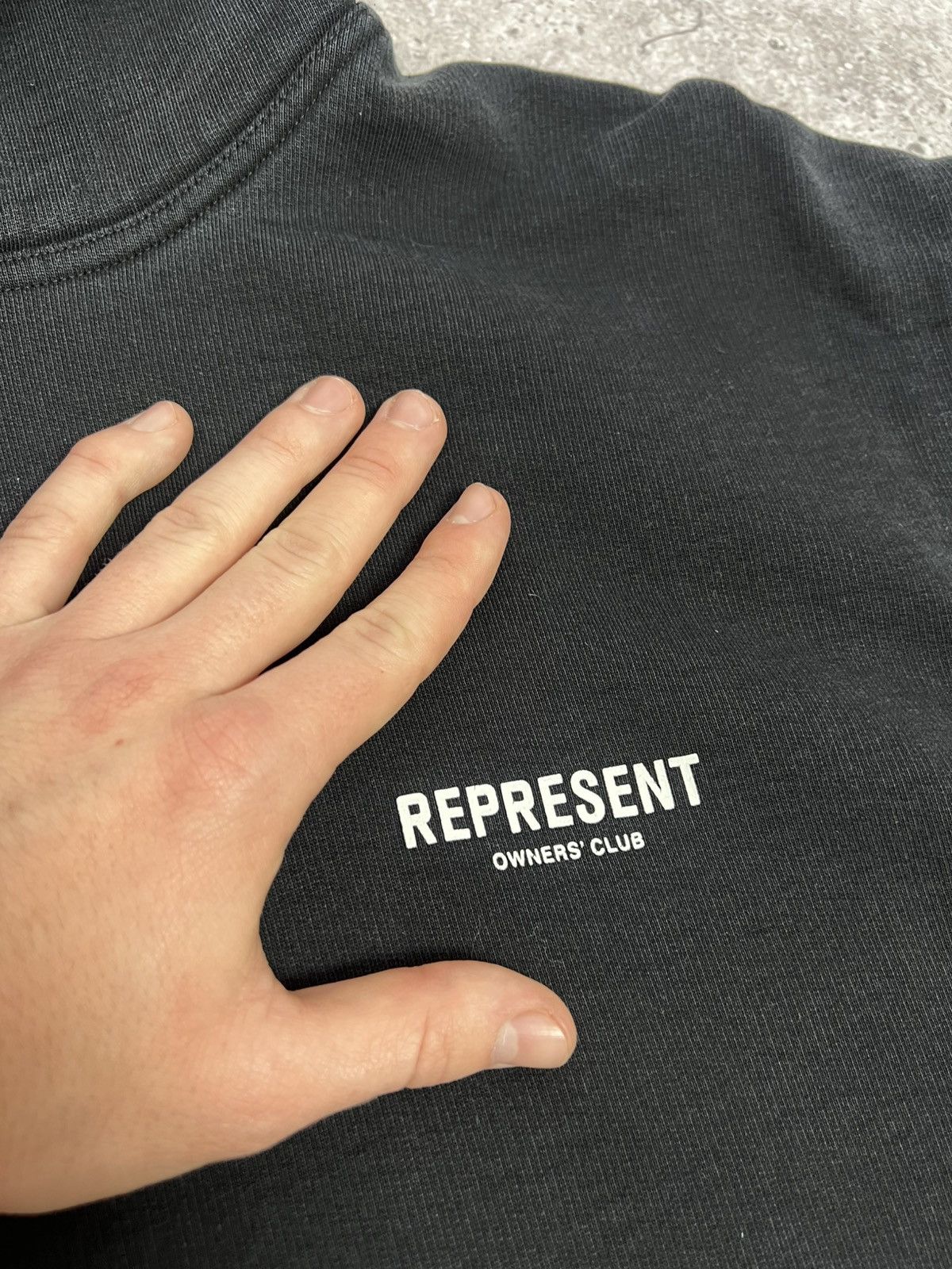 Represent Clo. Represent Owners Club Men's Hoodie Black Cotton Heavyweight Size US S / EU 44-46 / 1 - 17 Thumbnail