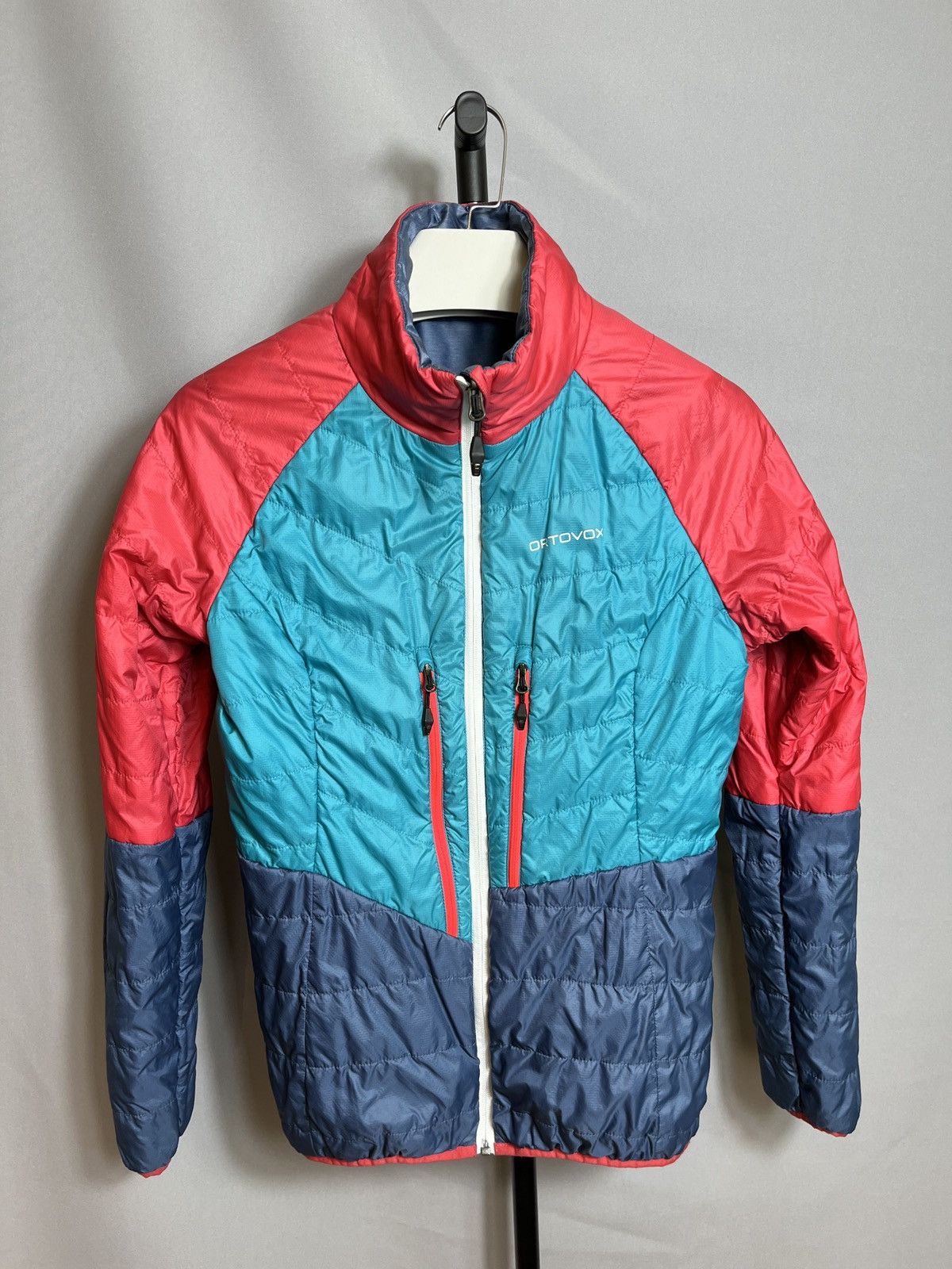 ORTOVOX × Sports Specialties Ortovox SwissWool Reversible Jacket Womens Blue Pink Size M / US 6-8 / IT 42-44 - 1 Thumbnail