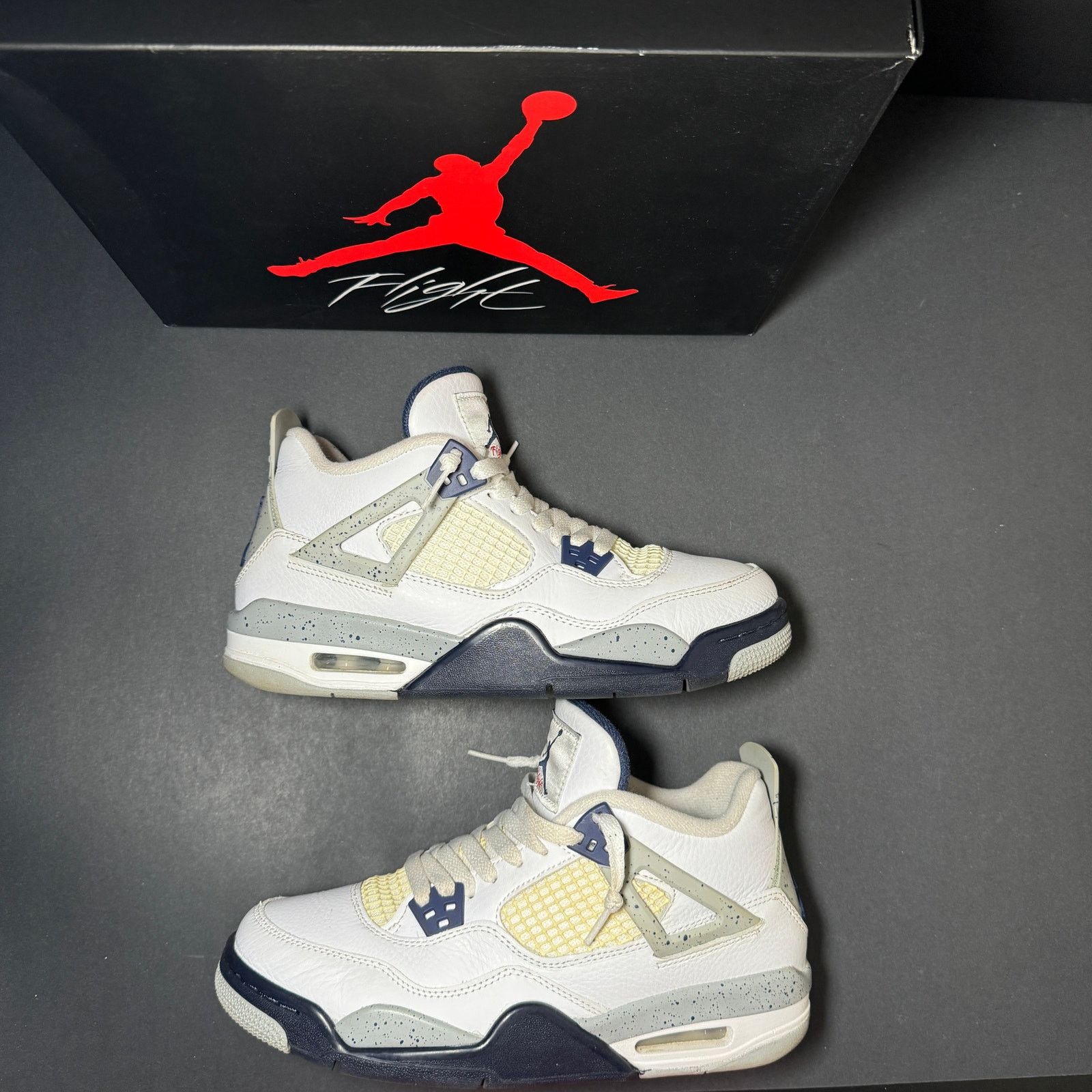 Jordan Brand × Nike Size 7 Nike Air Jordan 4 Retro GS Midnight Navy Men's Shoes Size US 7 / EU 40 - 2 Thumbnail