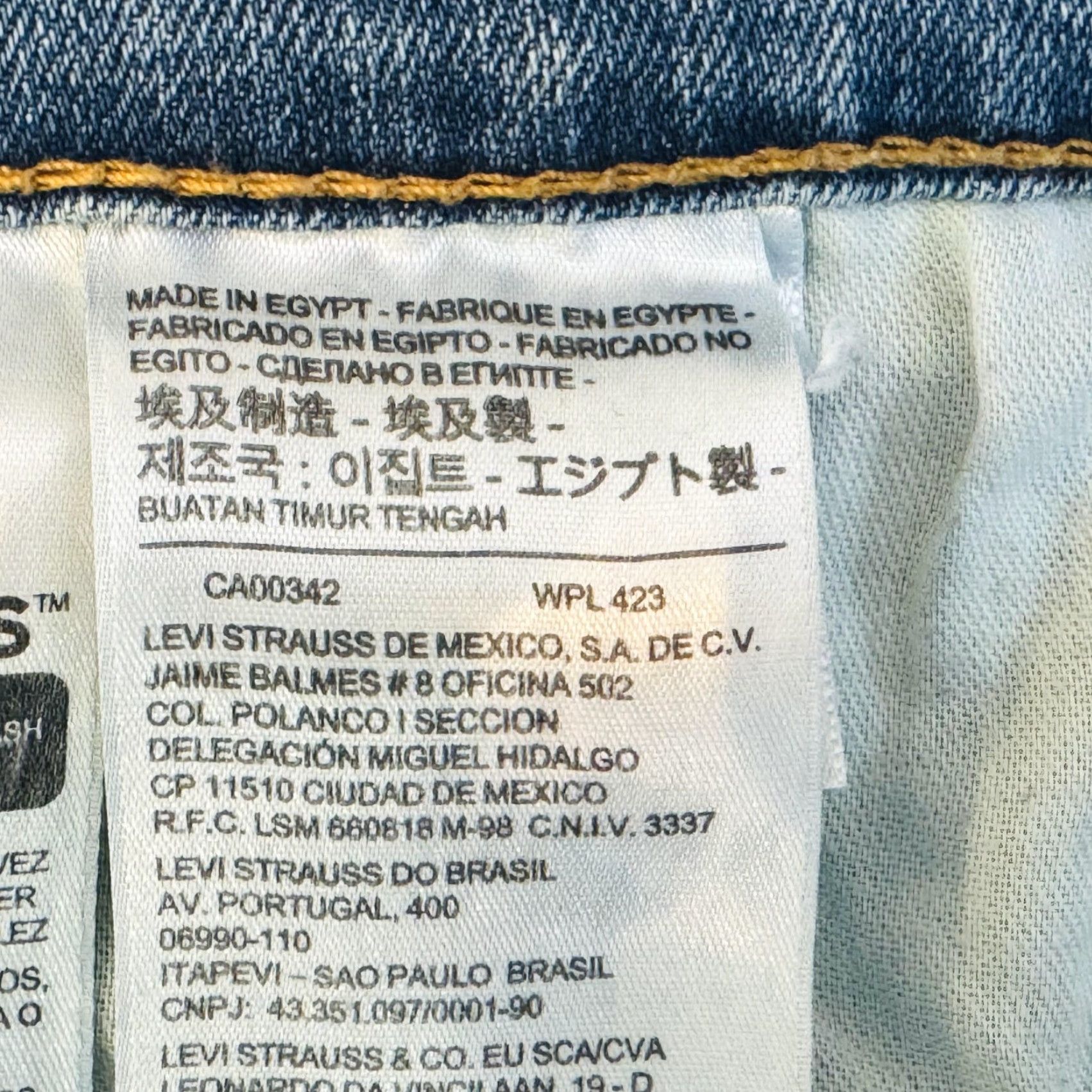 Levi's Levis 541 Jeans Mens 42x31 Blue Light Wash Athletic Taper Denim Size US 42 / EU 58 - 5 Thumbnail