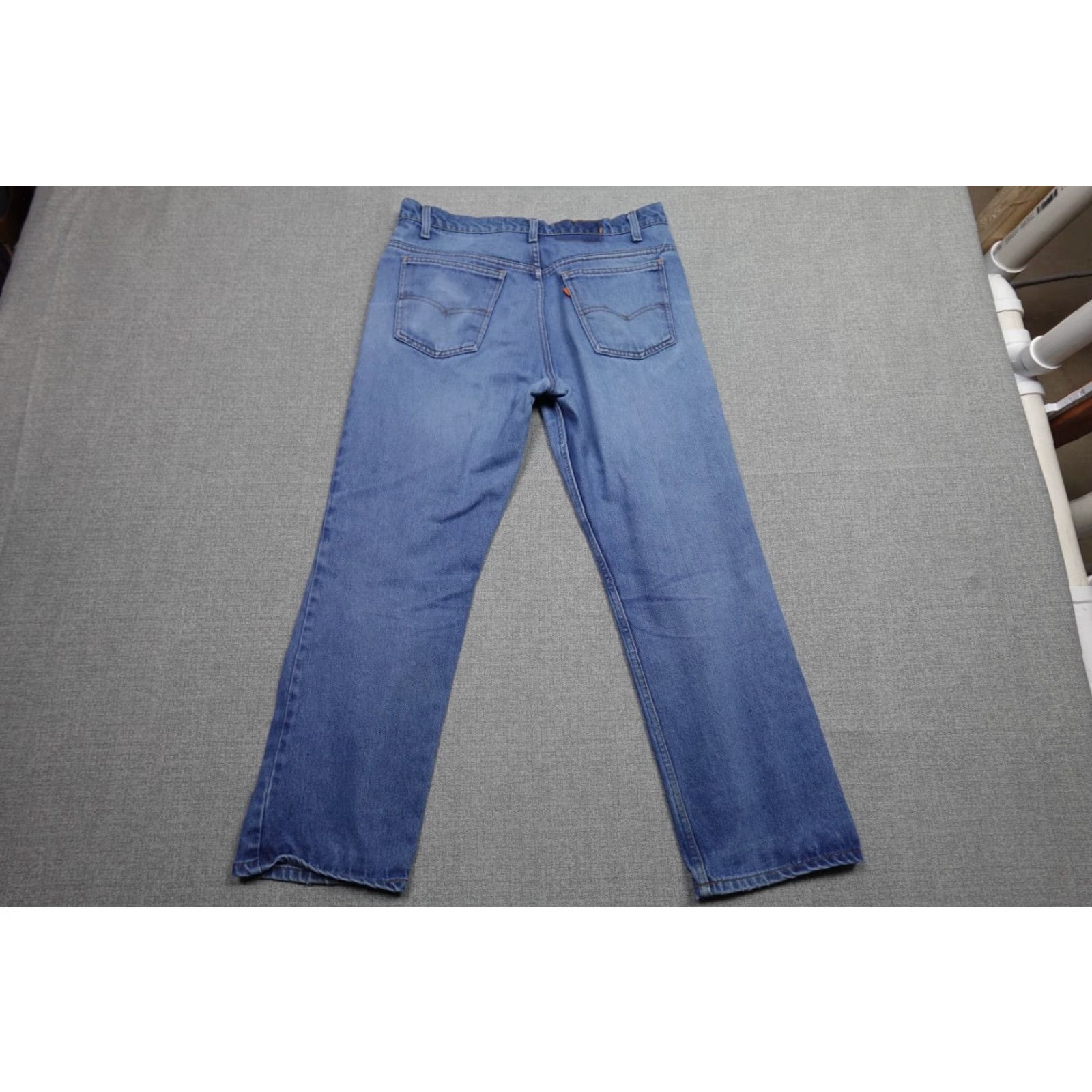 Levi's VINTAGE Levi's Jeans Mens 36x30 Blue Relaxed Fit Light Wash Western Cowboy Retro Levi's 550 Jeans Mens 36 Blue Relaxed Size US 36 / EU 52 - 4 Thumbnail