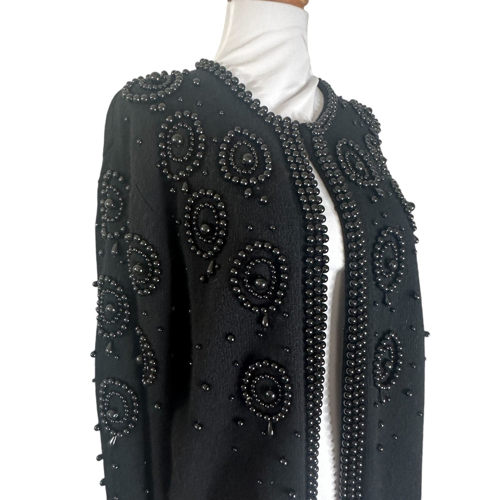 Vintage Vintage 1980s Black Wool Beaded Cardigan Sweater Large Size L / US 10 / IT 46 - 6 Thumbnail