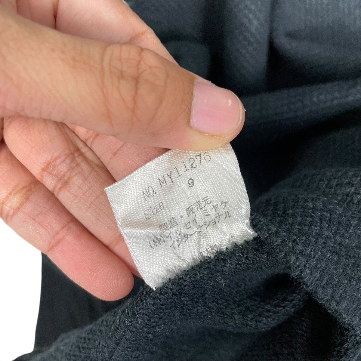 Issey Miyake Vintage 80s Issey Miyake Jumper Size M / US 6-8 / IT 42-44 - 13 Thumbnail