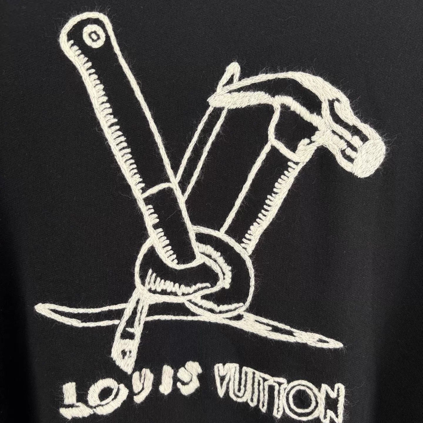 Louis Vuitton LV Tool Embroidered Logo Sweatshirt M new Size M / US 6-8 / IT 42-44 - 4 Thumbnail