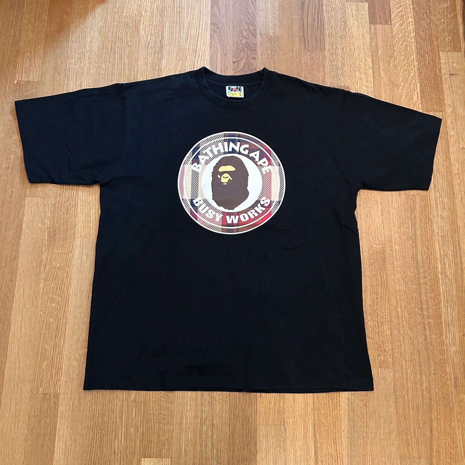 Bape Busy Works Round Logo Tee Black L