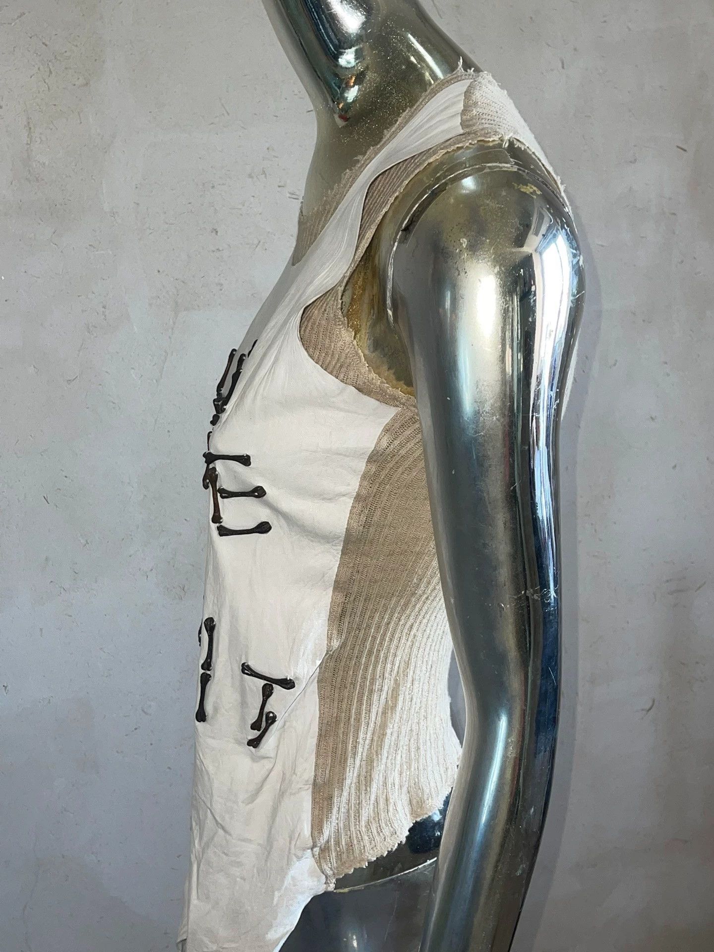 Share Spirit Homme Share Spirit Homme Vintage Ultra Rare Metal Lambskin Vest Size XS / US 0-2 / IT 36-38 - 6 Thumbnail