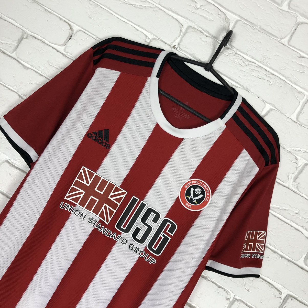 Adidas Sheffield United 2019 2020 home adidas soccer jersey Size US XL / EU 56 / 4 - 2 Thumbnail